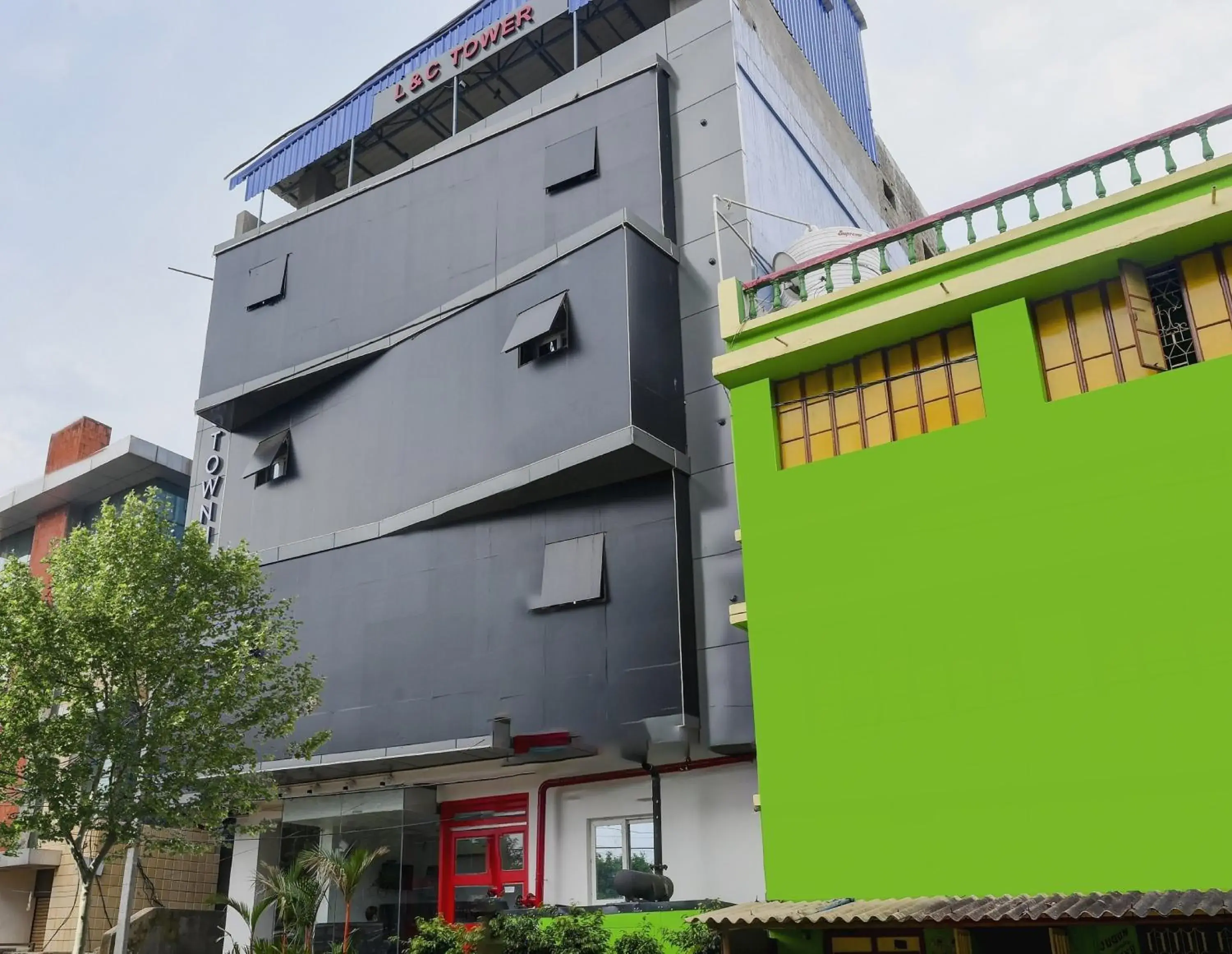 Facade/entrance in Super Town House HI5 Aditya International Facade/entrance in Super Town House HI5 Aditya International