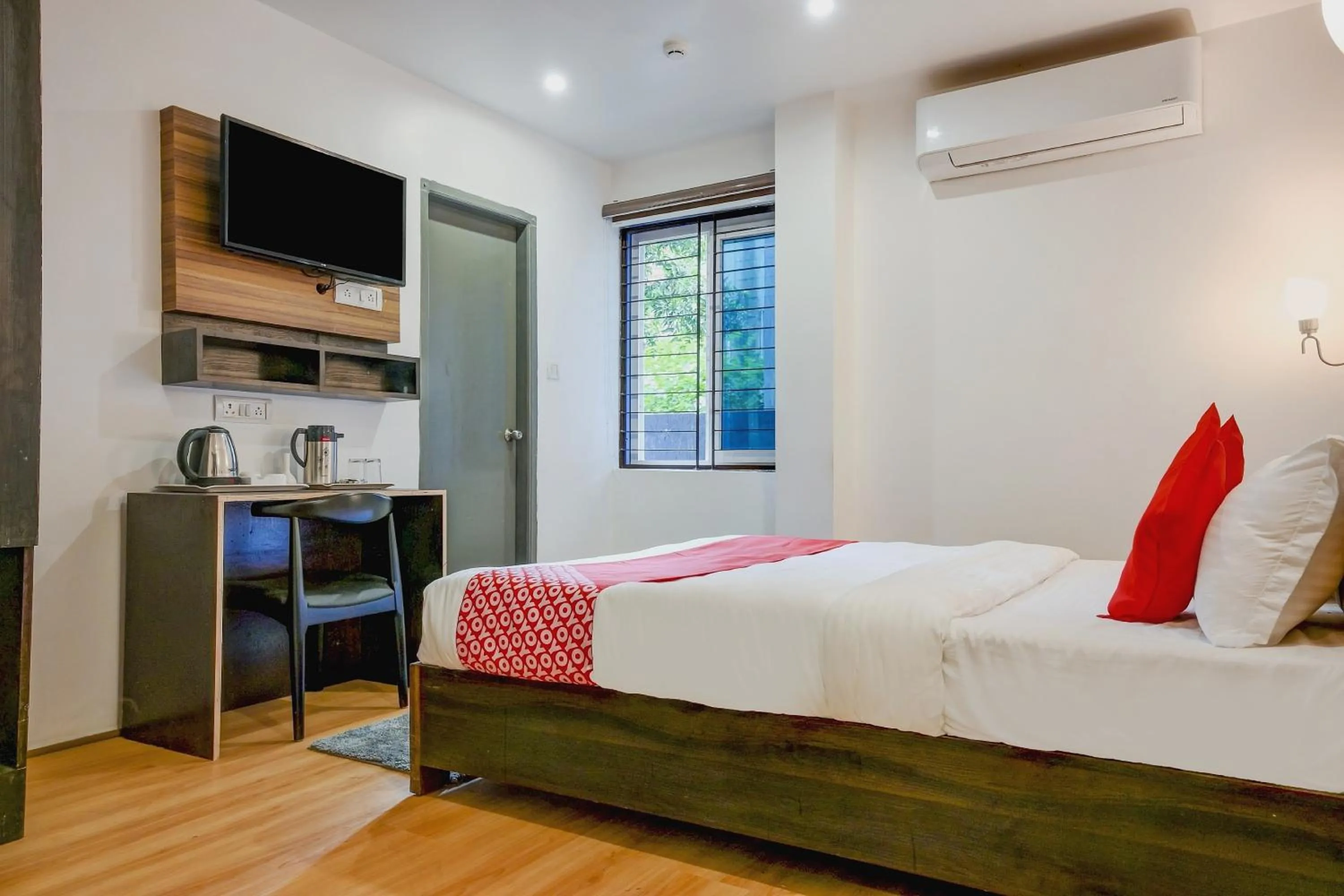 Bedroom, Bed in Super Town House HI5 Aditya International