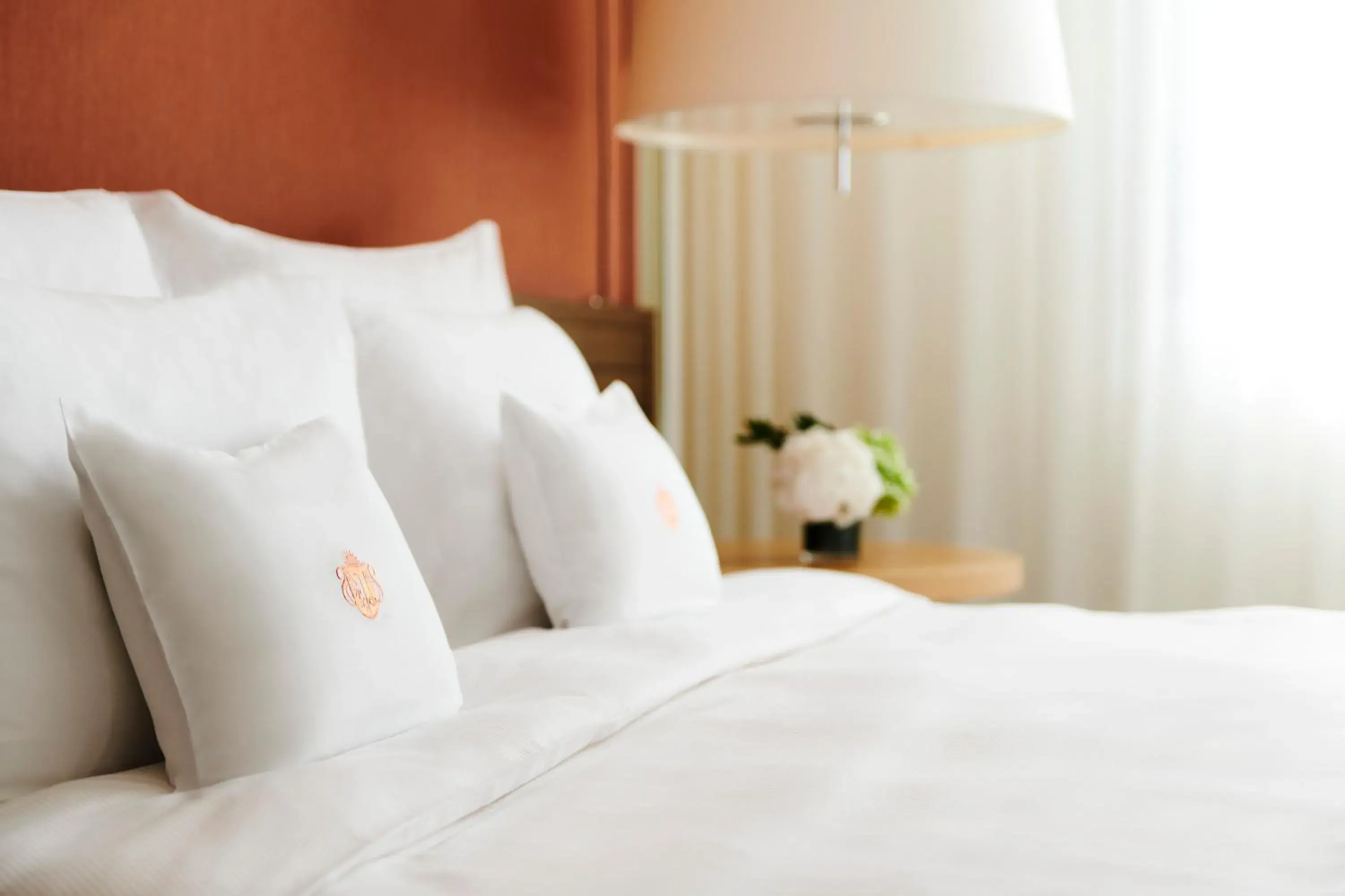 Classic Room in InterContinental Genève by IHG Classic Room in InterContinental Genève by IHG