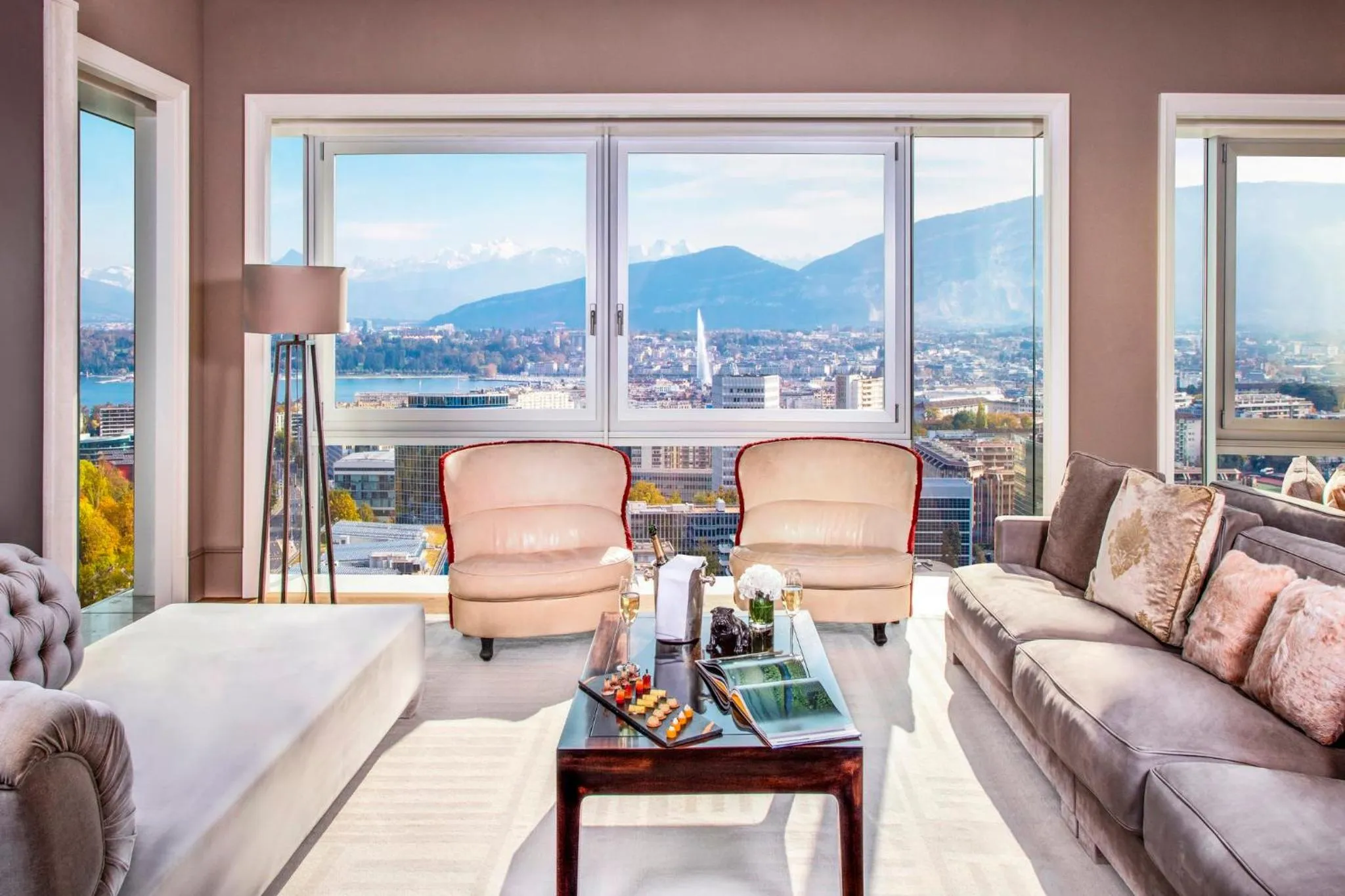 Property building in InterContinental Genève by IHG