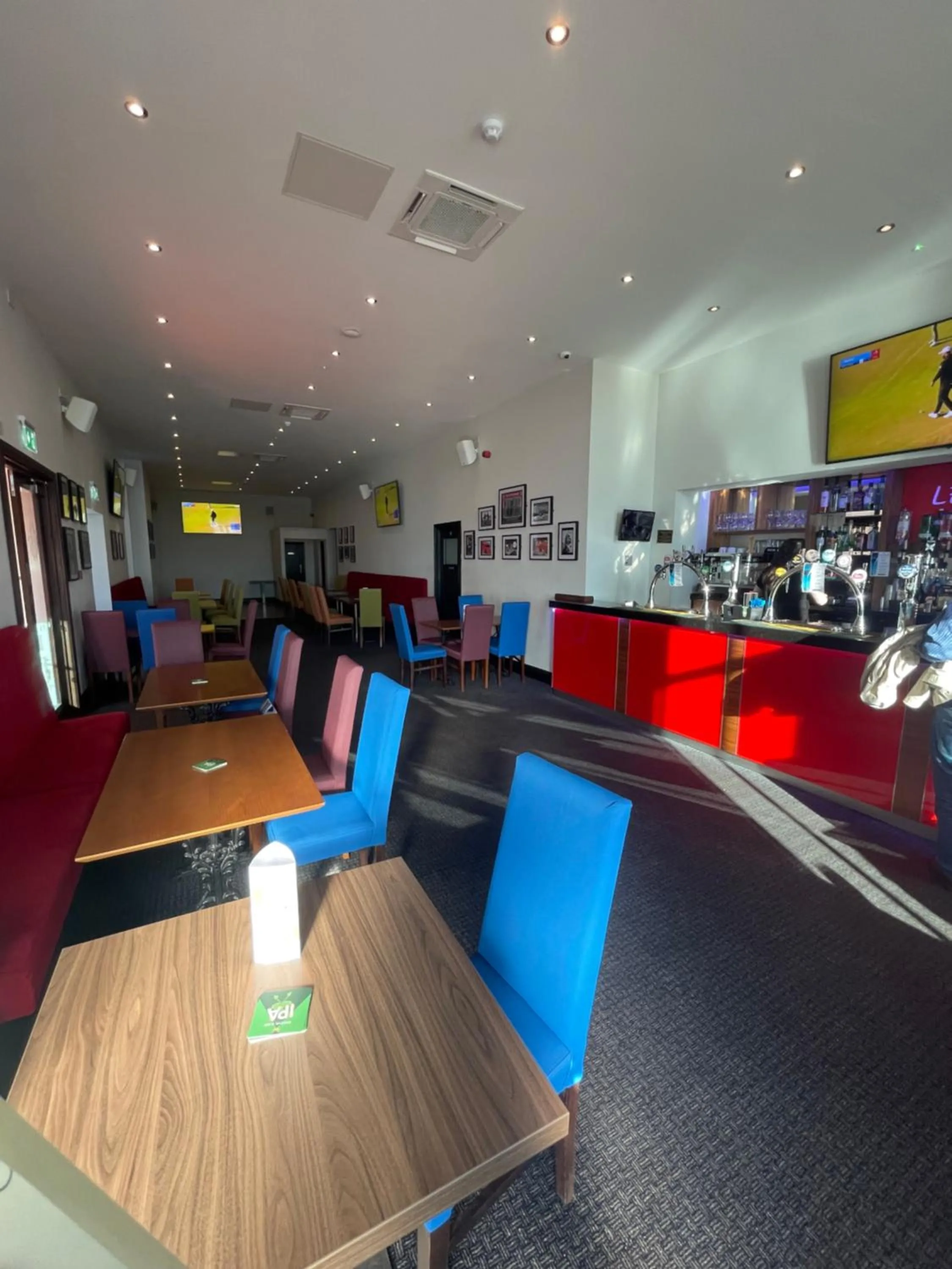 Nightclub / DJ in The Grand Hotel