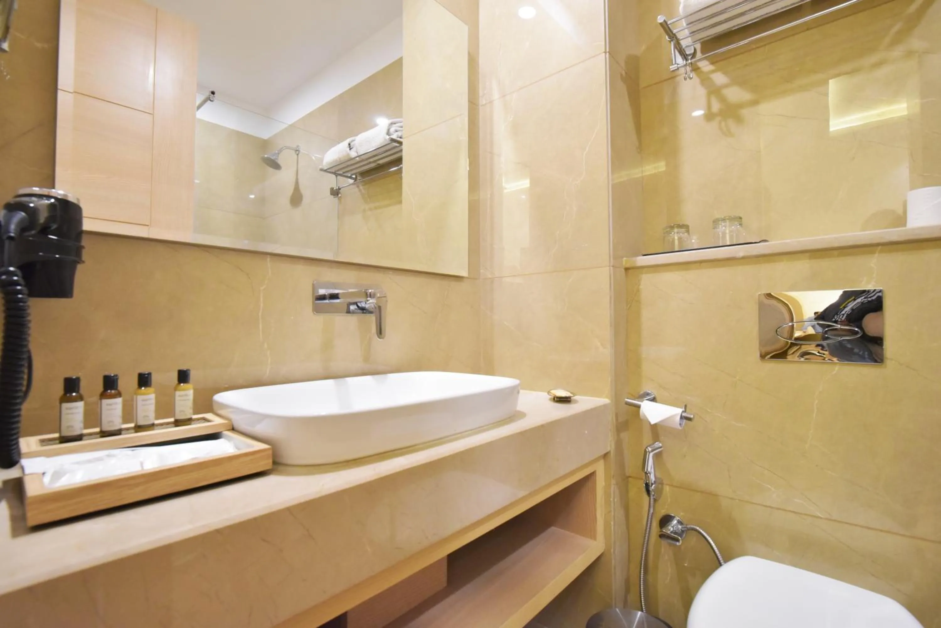 Bathroom in SureStay by Best Western Heritage Walk