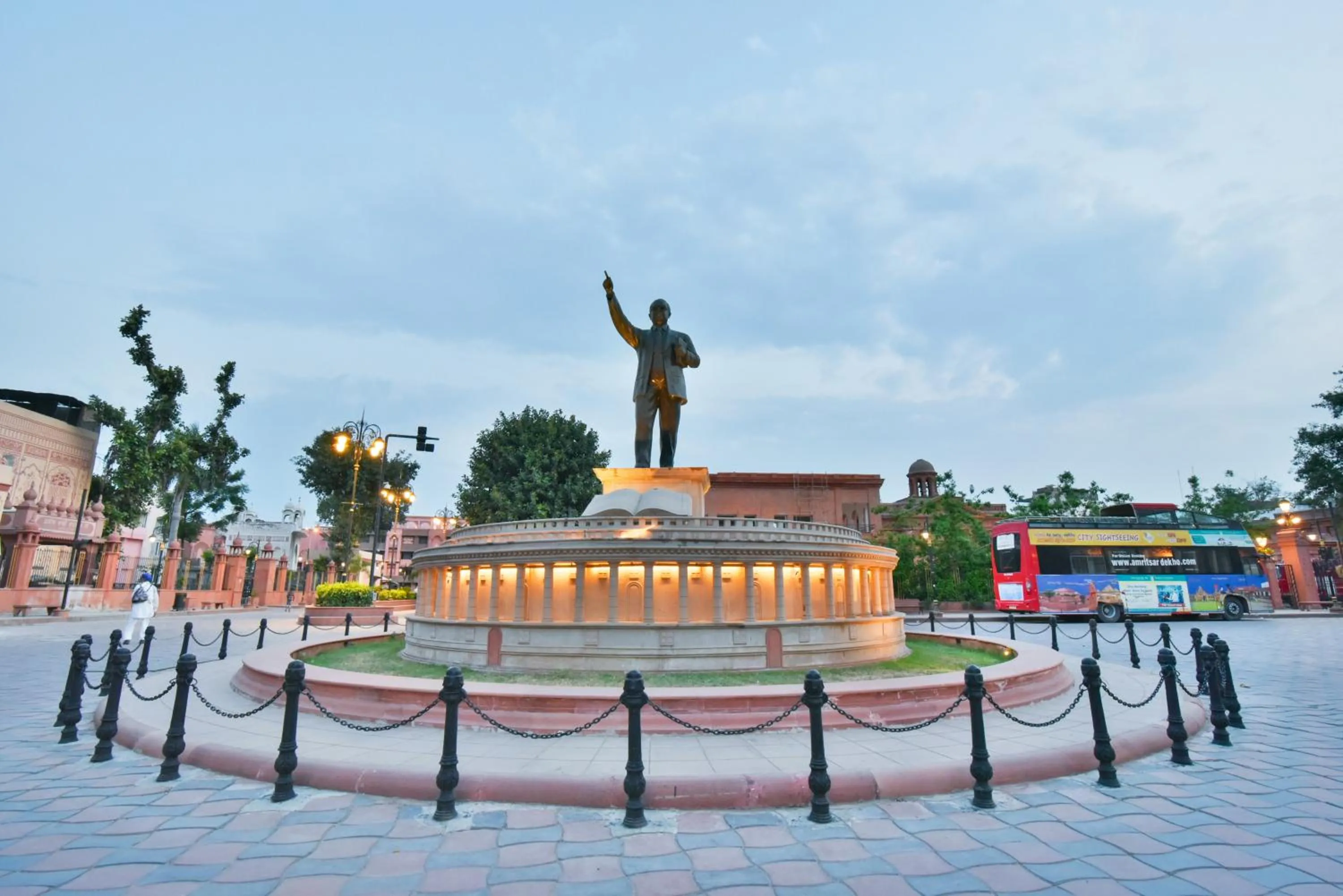 VIP in SureStay by Best Western Heritage Walk