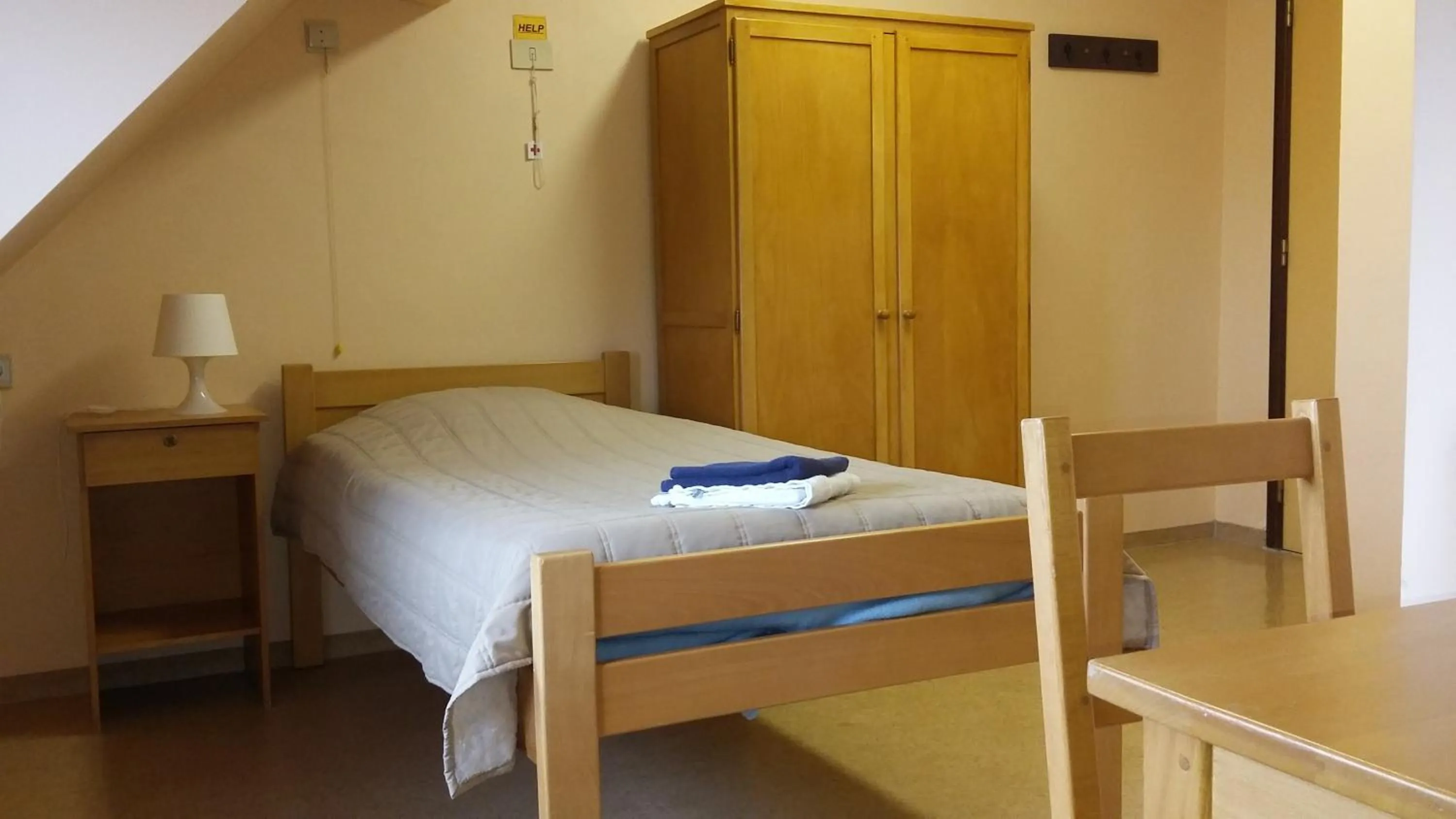 Bedroom, Bed in Chaityfontaine