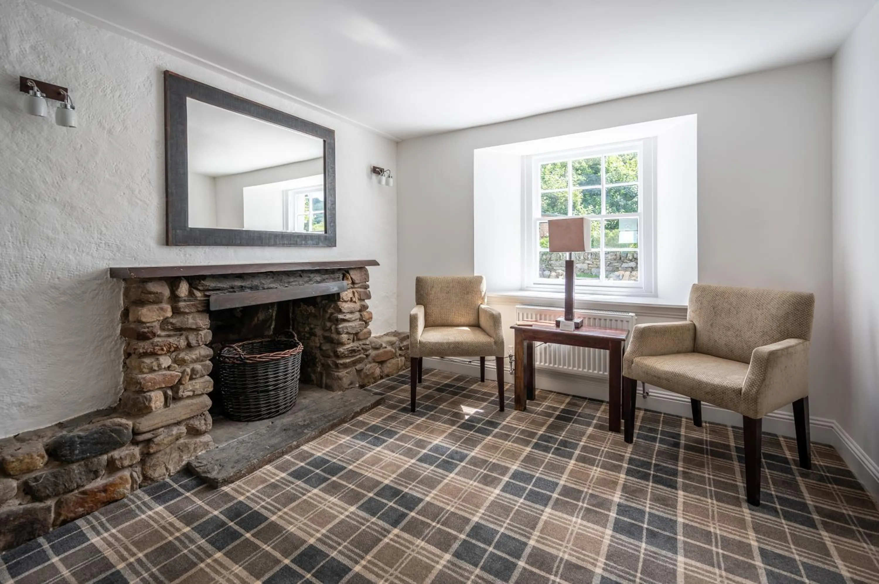Seating area in Ardeonaig Hotel & Restaurant
