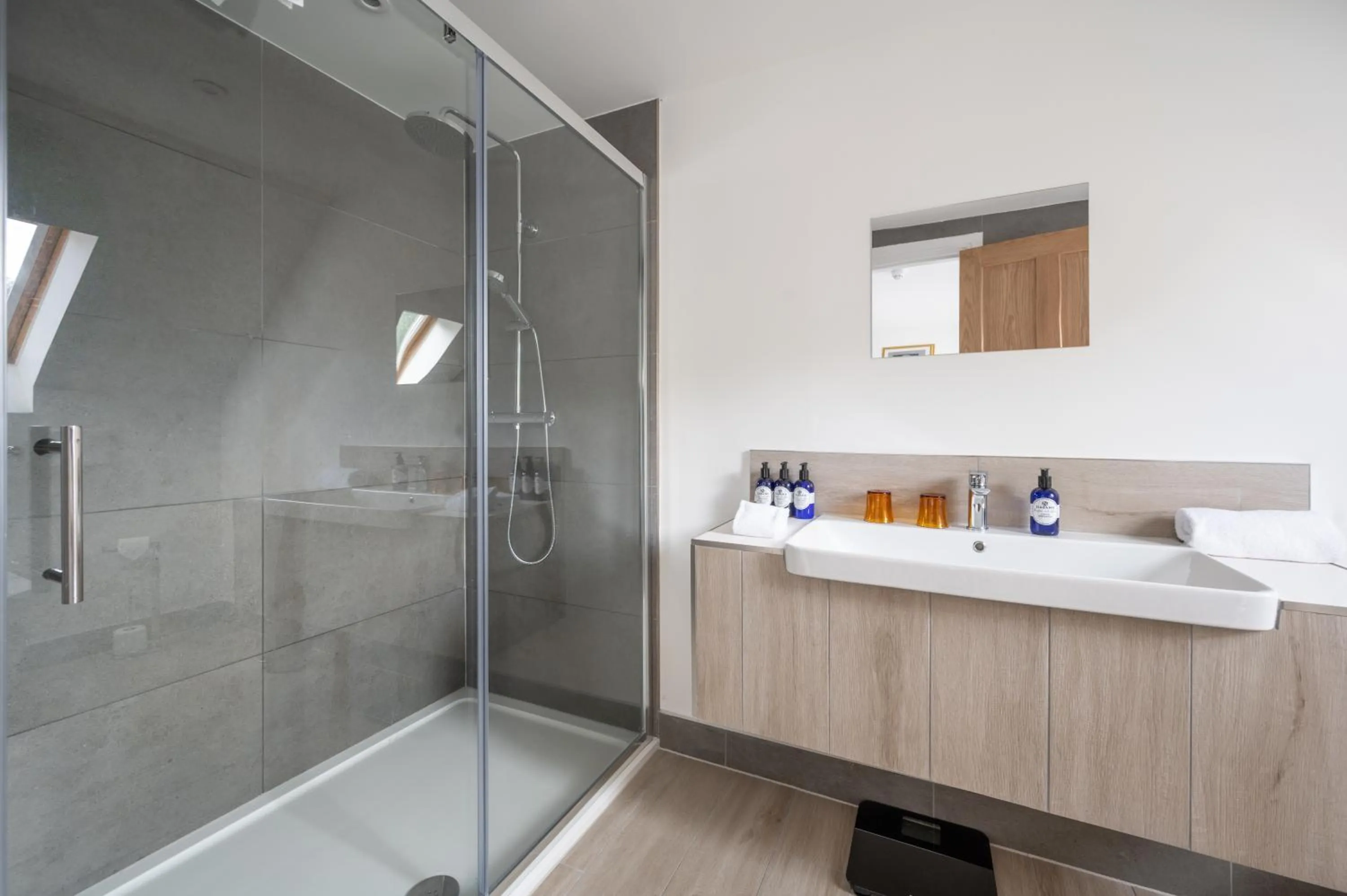 Bathroom in Ardeonaig Hotel & Restaurant