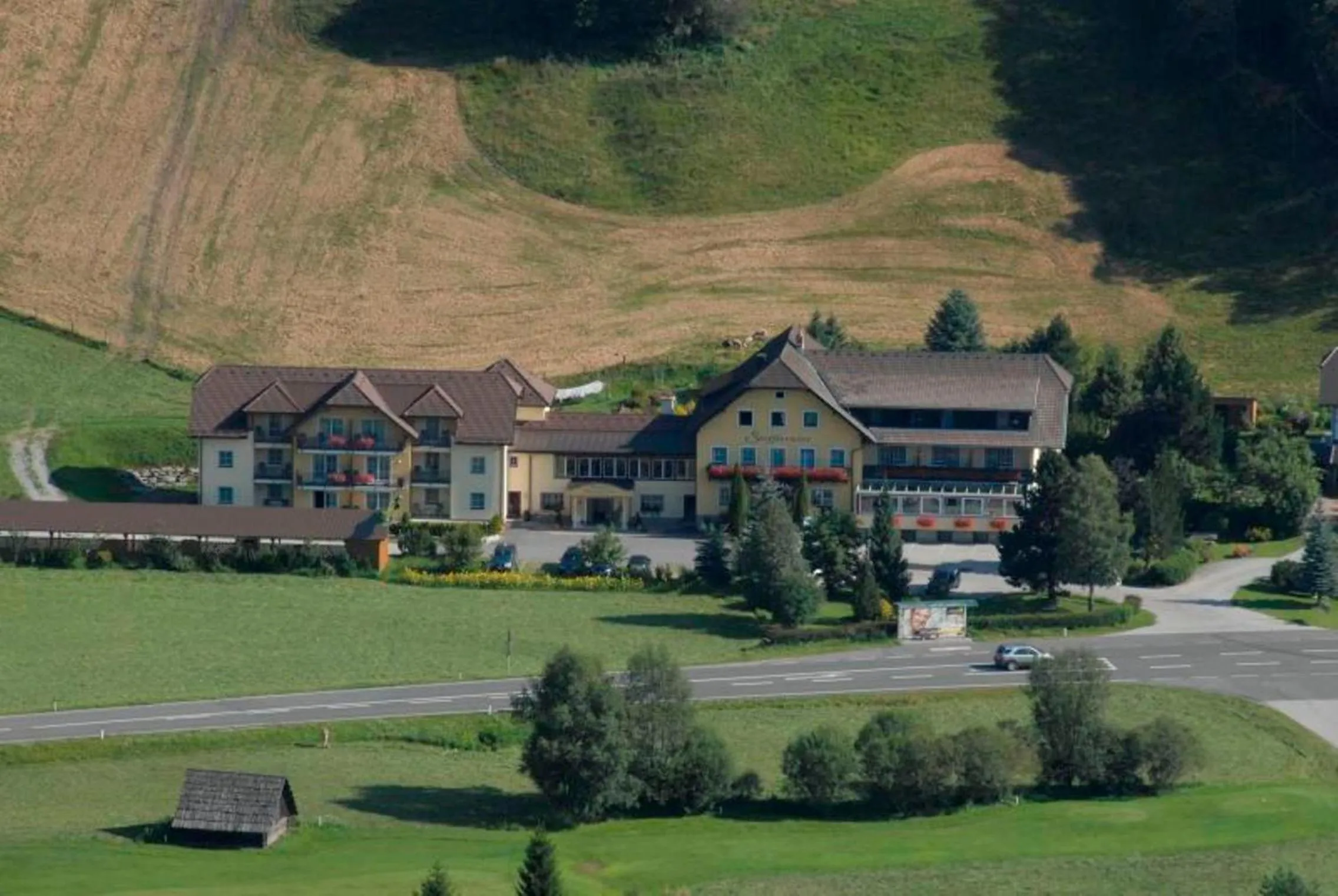 Facade/entrance in Landhotel Stofflerwirt