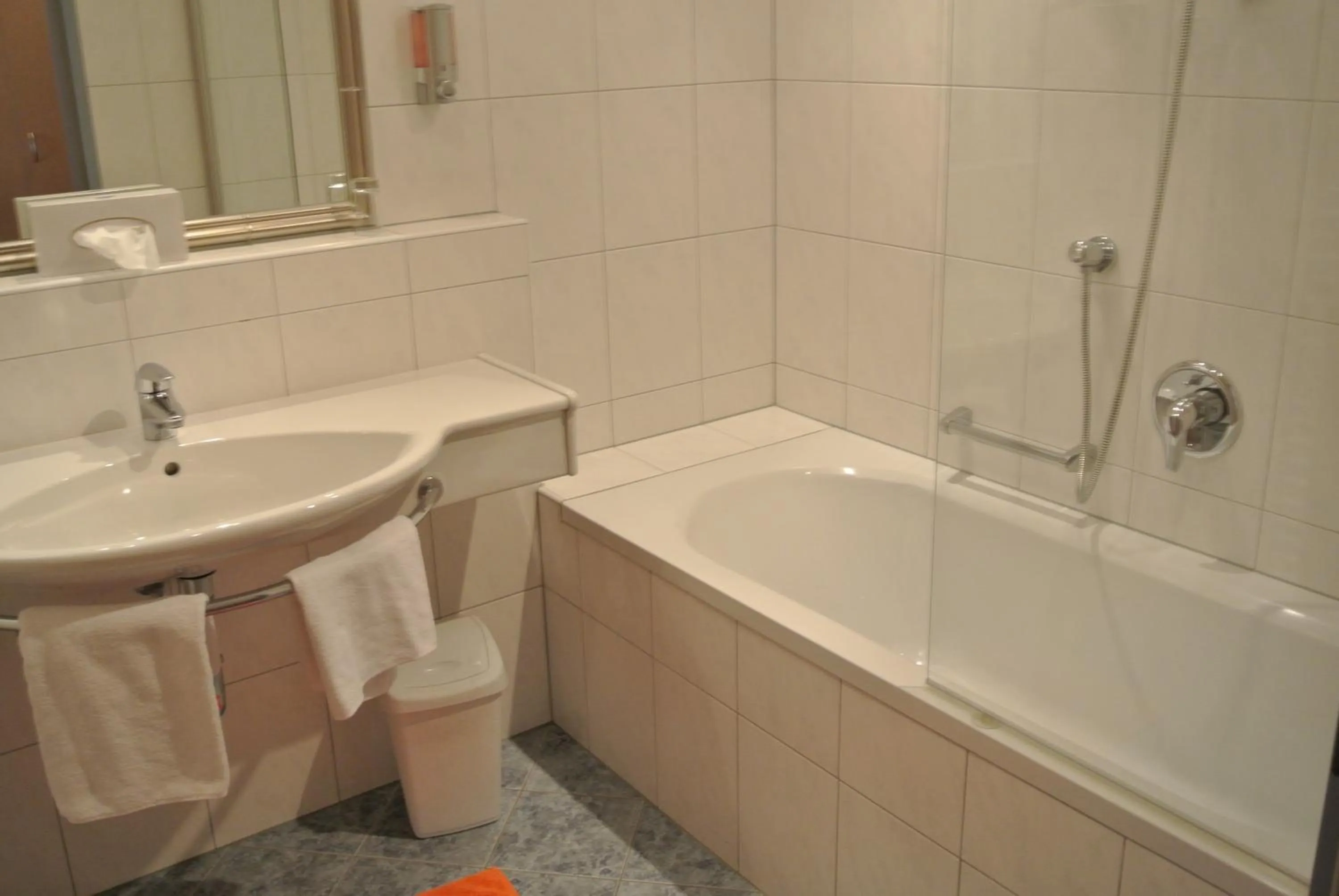 Bathroom in Landhotel Stofflerwirt