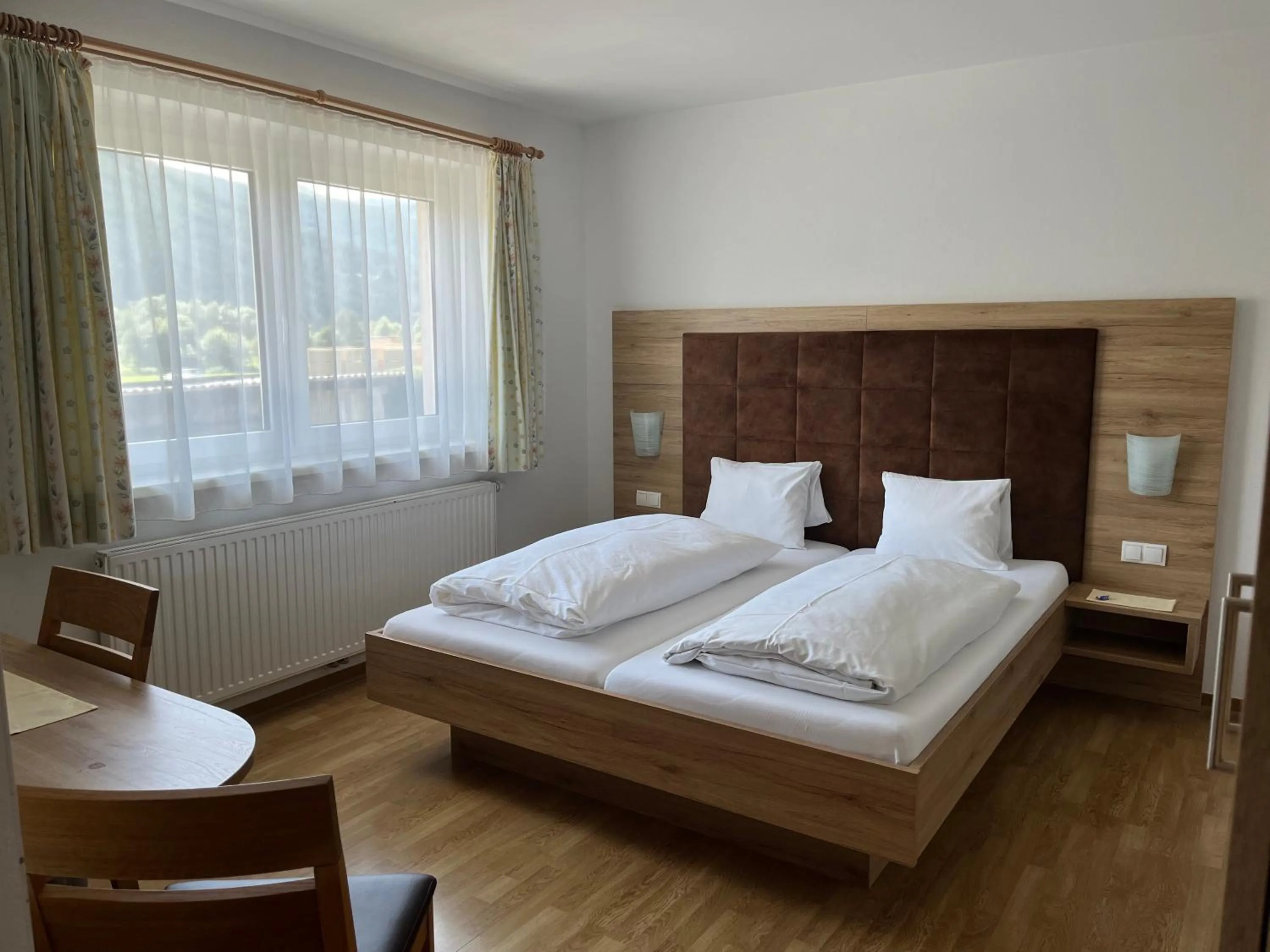 Bed in Landhotel Stofflerwirt
