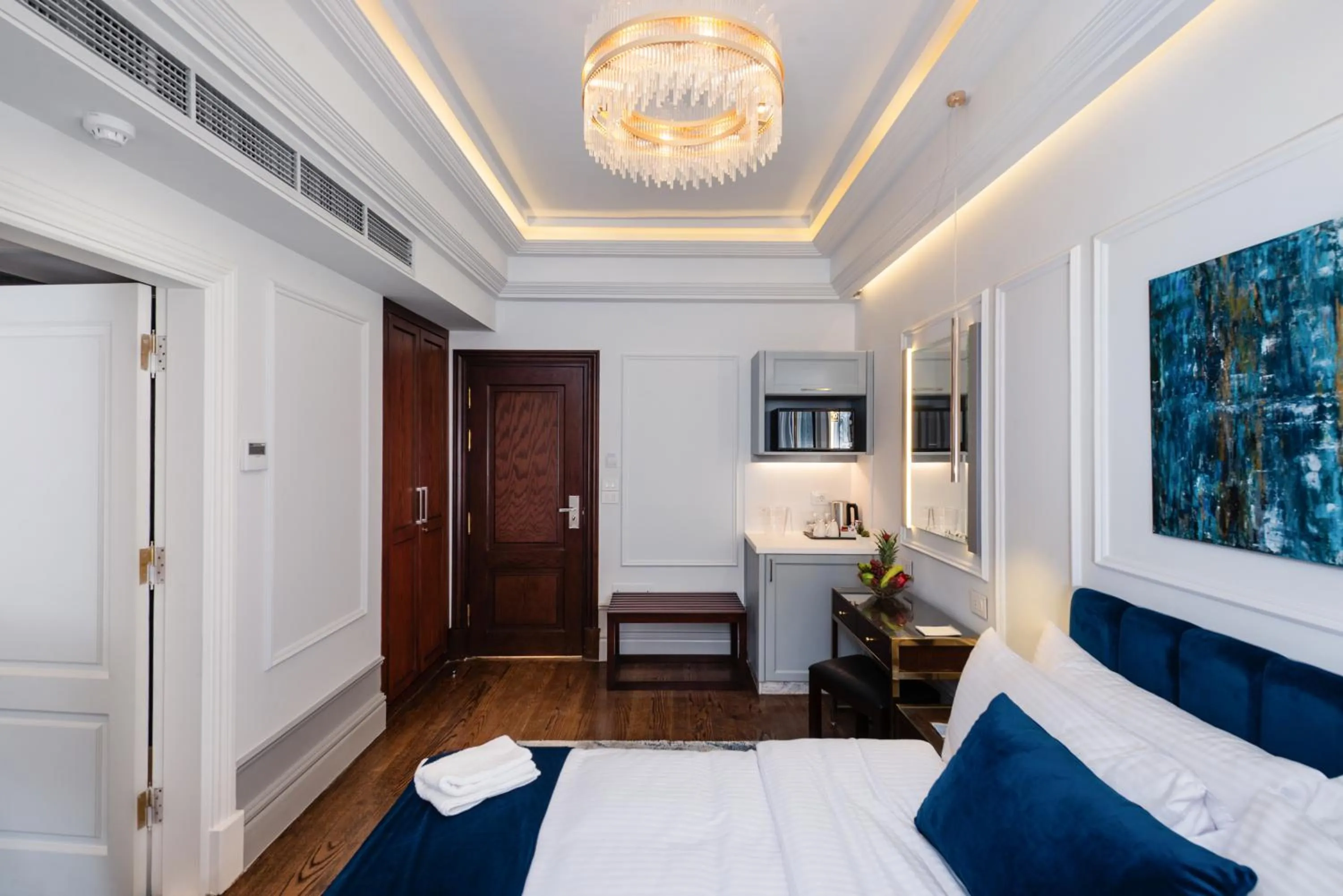 Photo of the whole room, Bed in Maran Residence