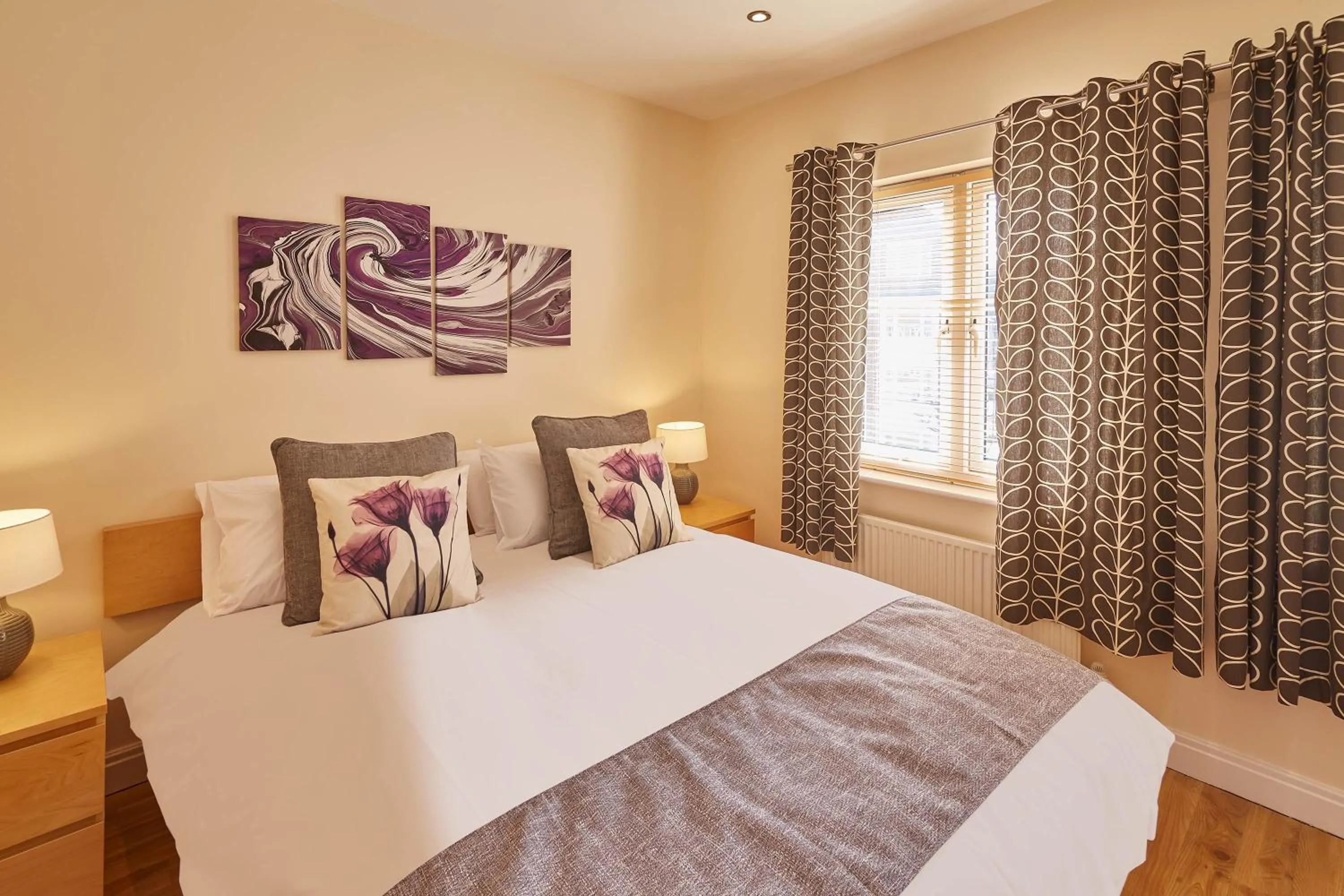 Host & Stay - The Scuttlebutt Townhouse