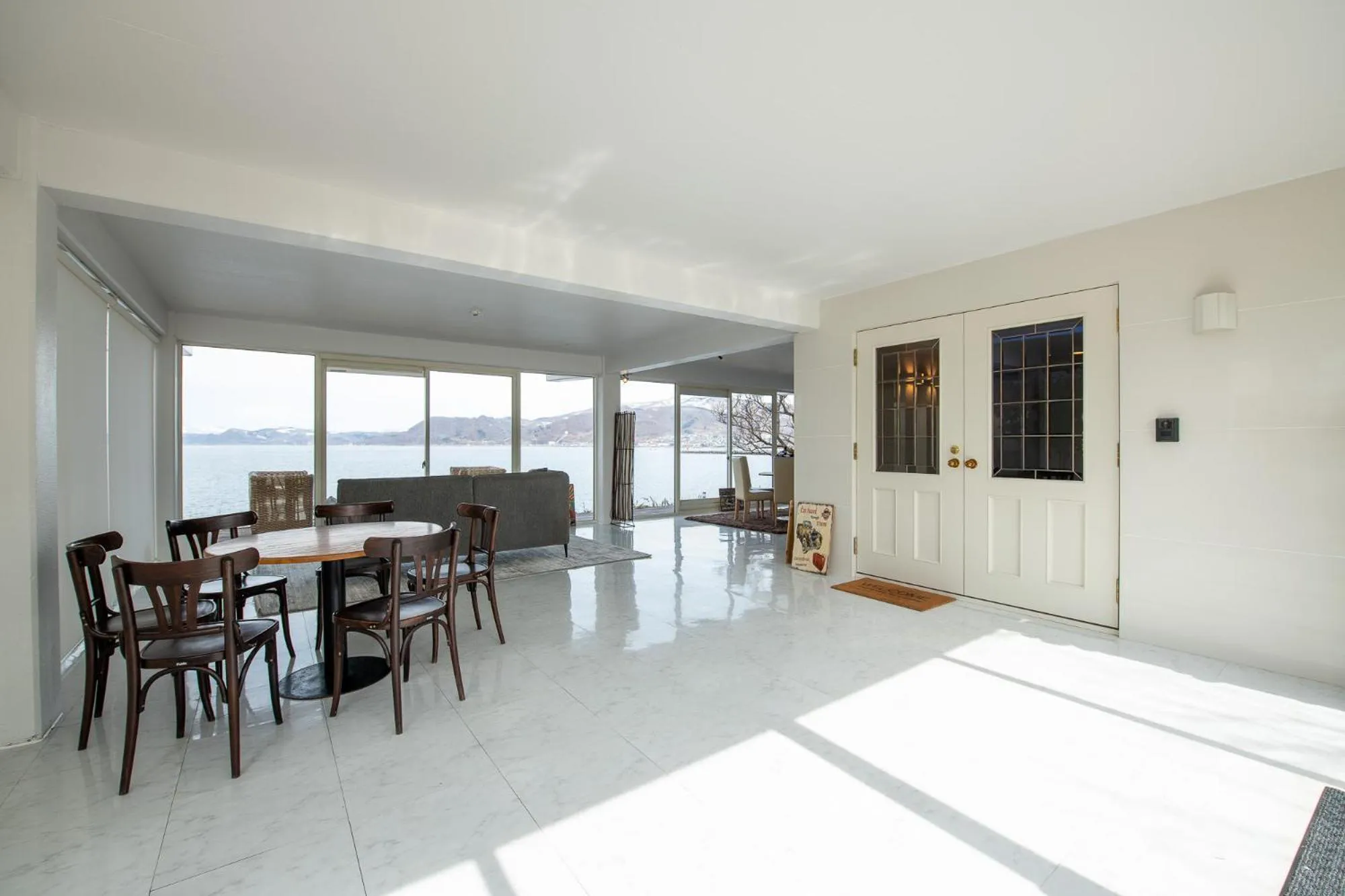 Living room in Sea Side House Toya