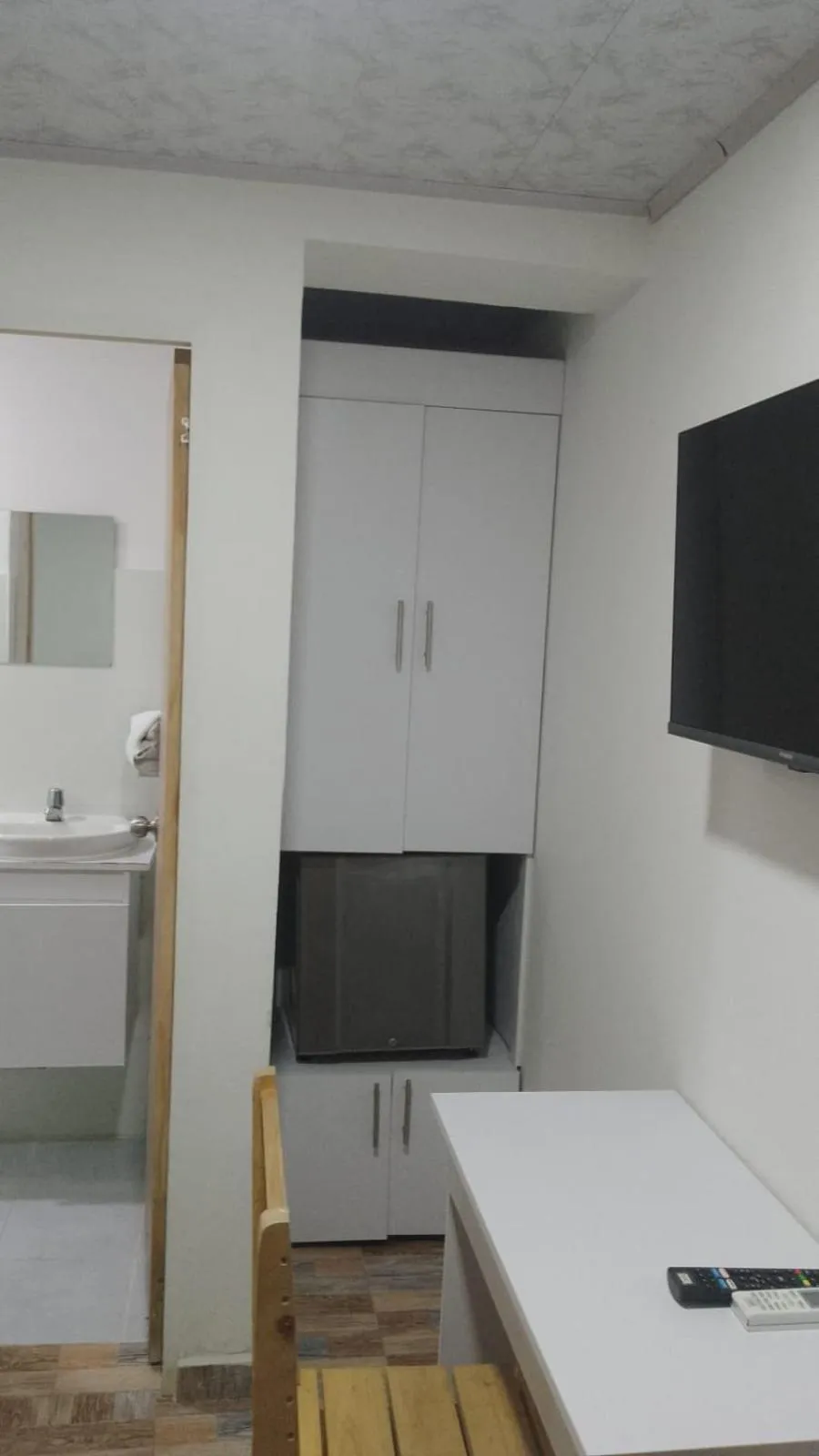 TV and multimedia in The Mendoza Grand Hotel