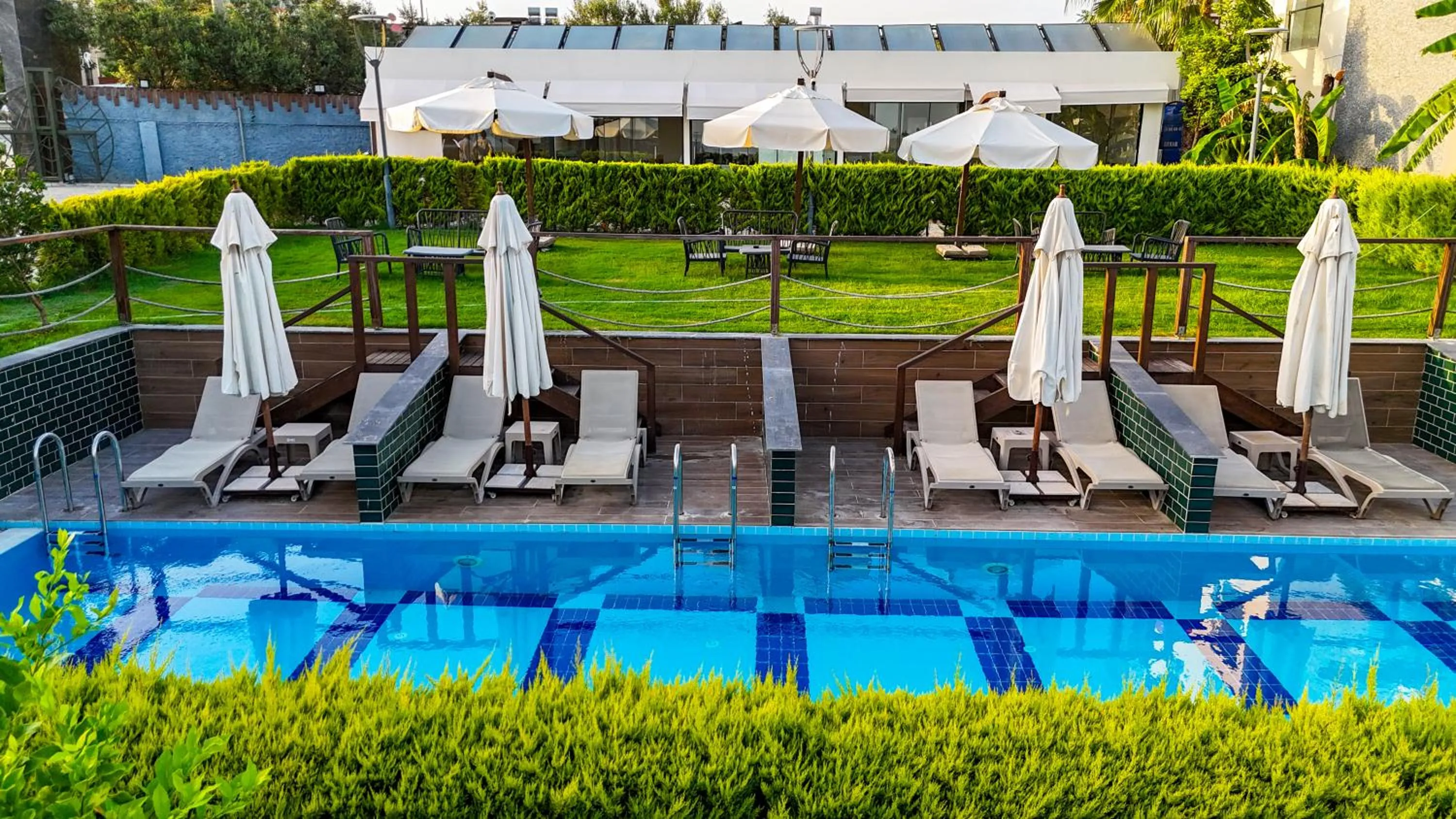 Patio in Feniks Priority Hotel -All Inclusive