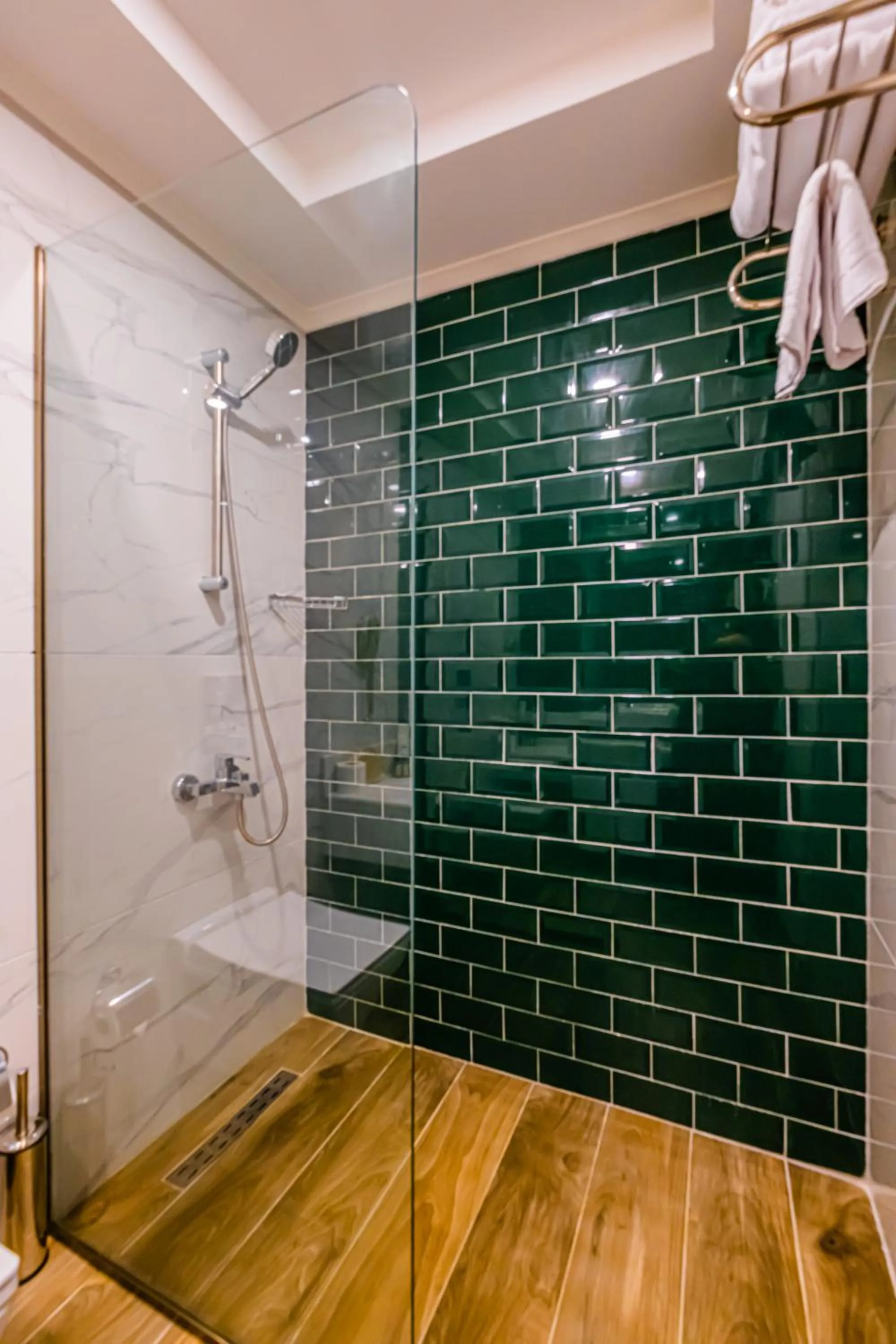 Shower in Feniks Priority Hotel -All Inclusive