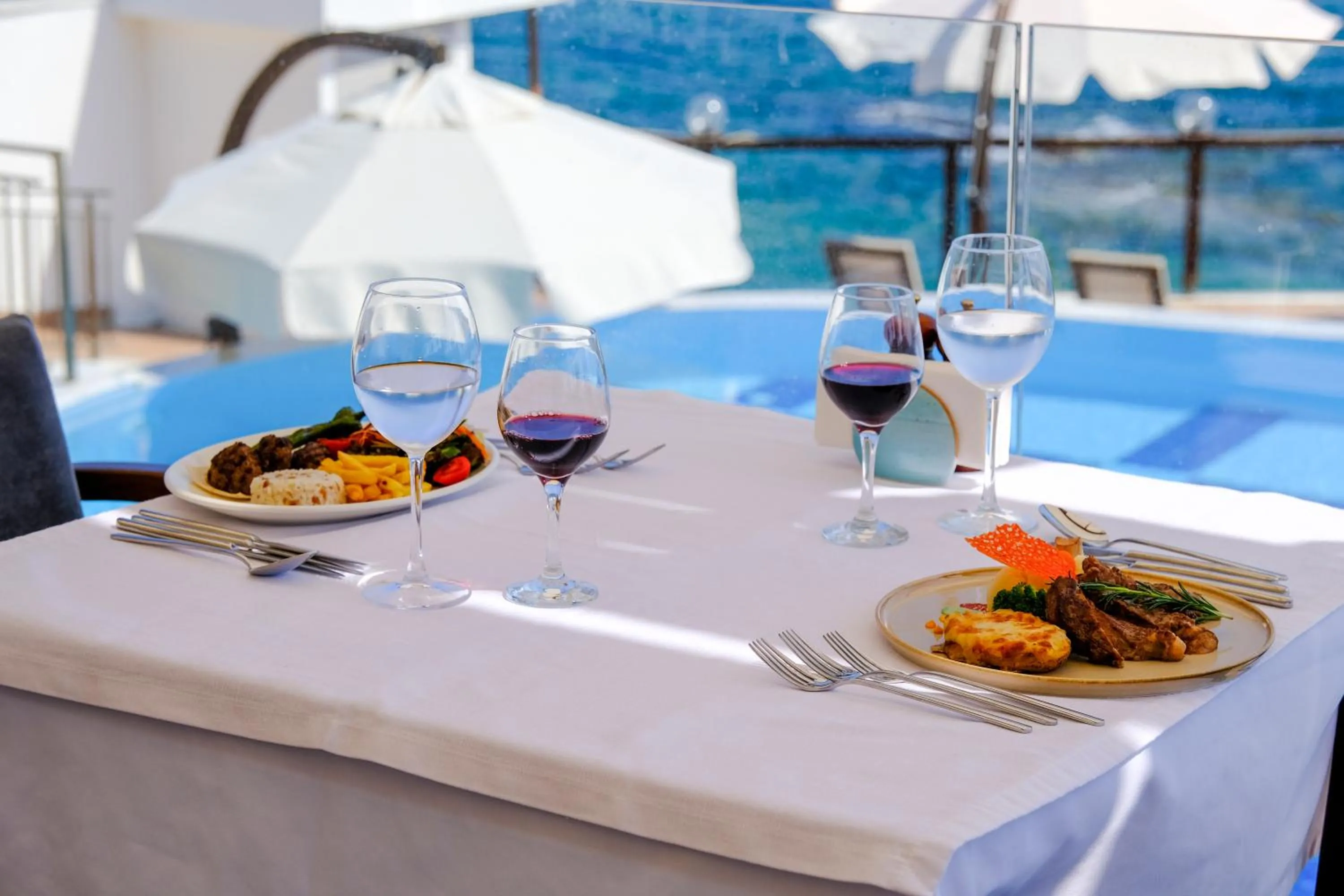 Day in Feniks Priority Hotel -All Inclusive