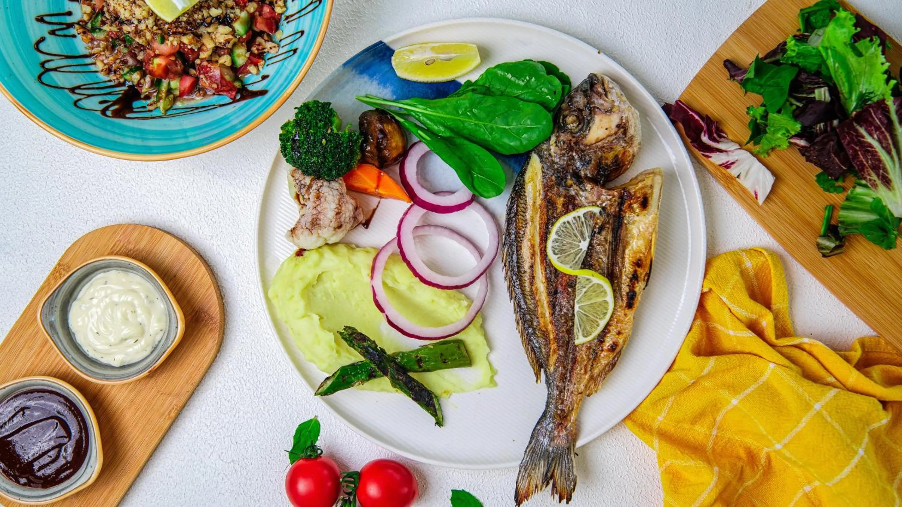 Food in Feniks Priority Hotel -All Inclusive