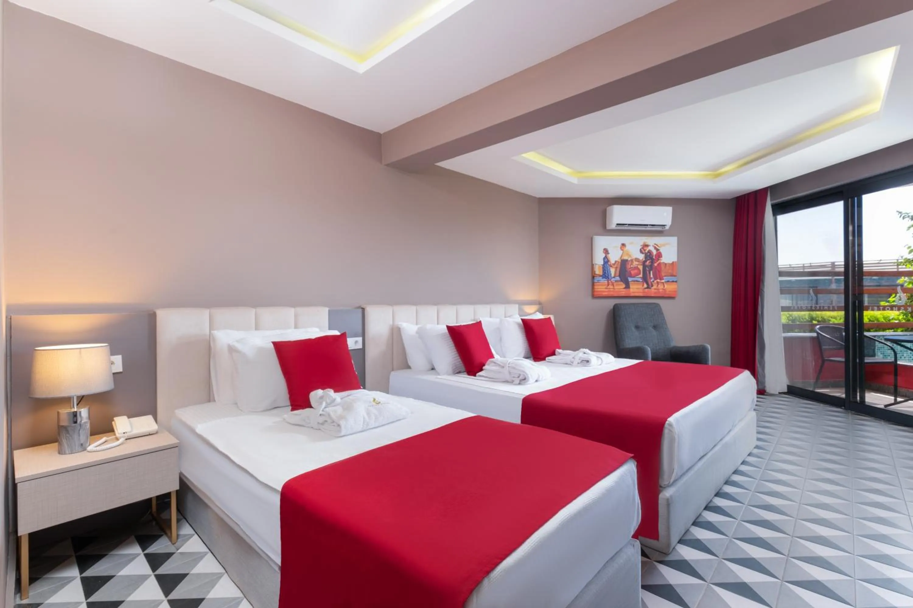 Bed in Feniks Priority Hotel -All Inclusive