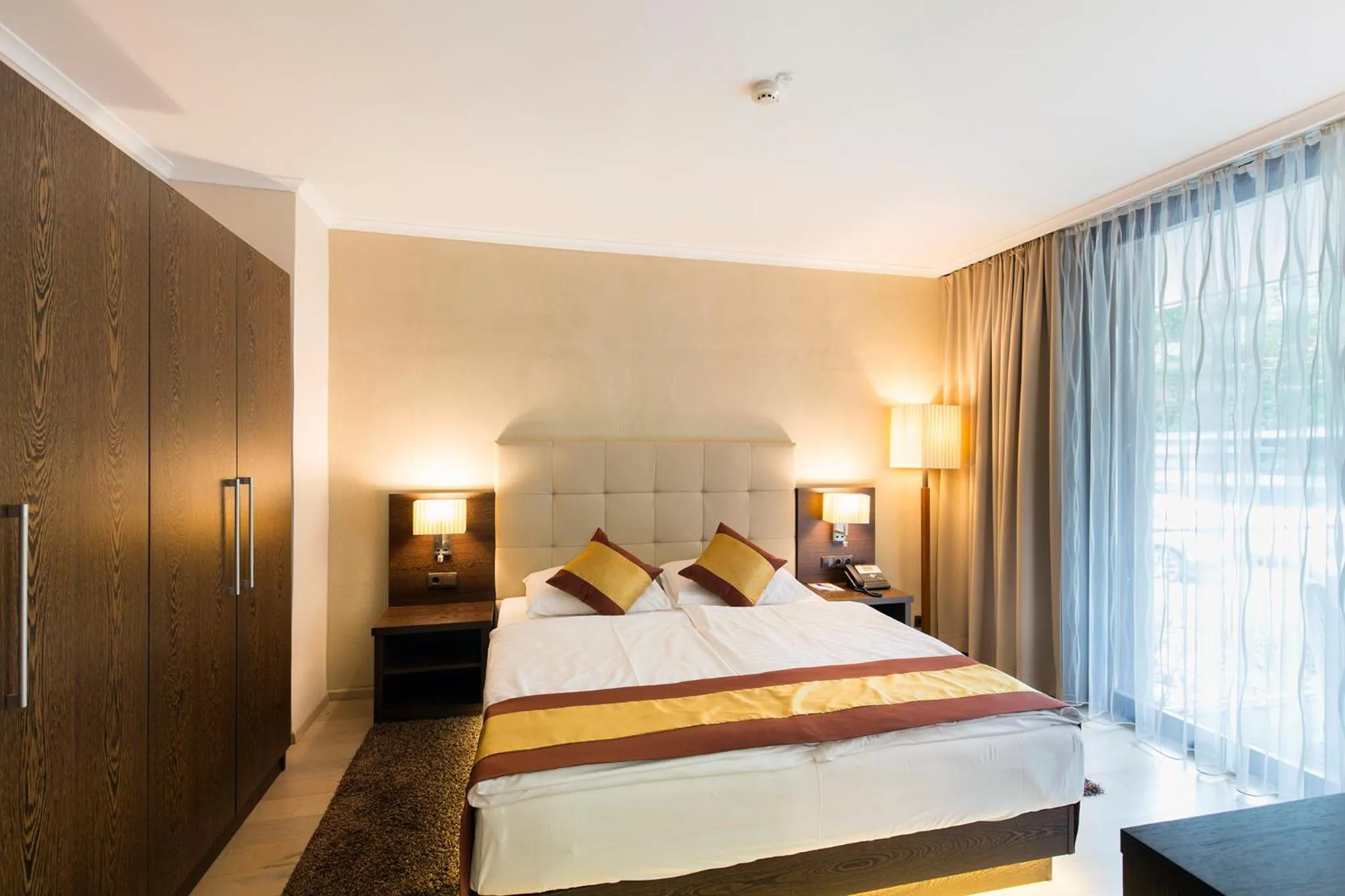 Photo of the whole room, Bed in Hotel Sacher Baden