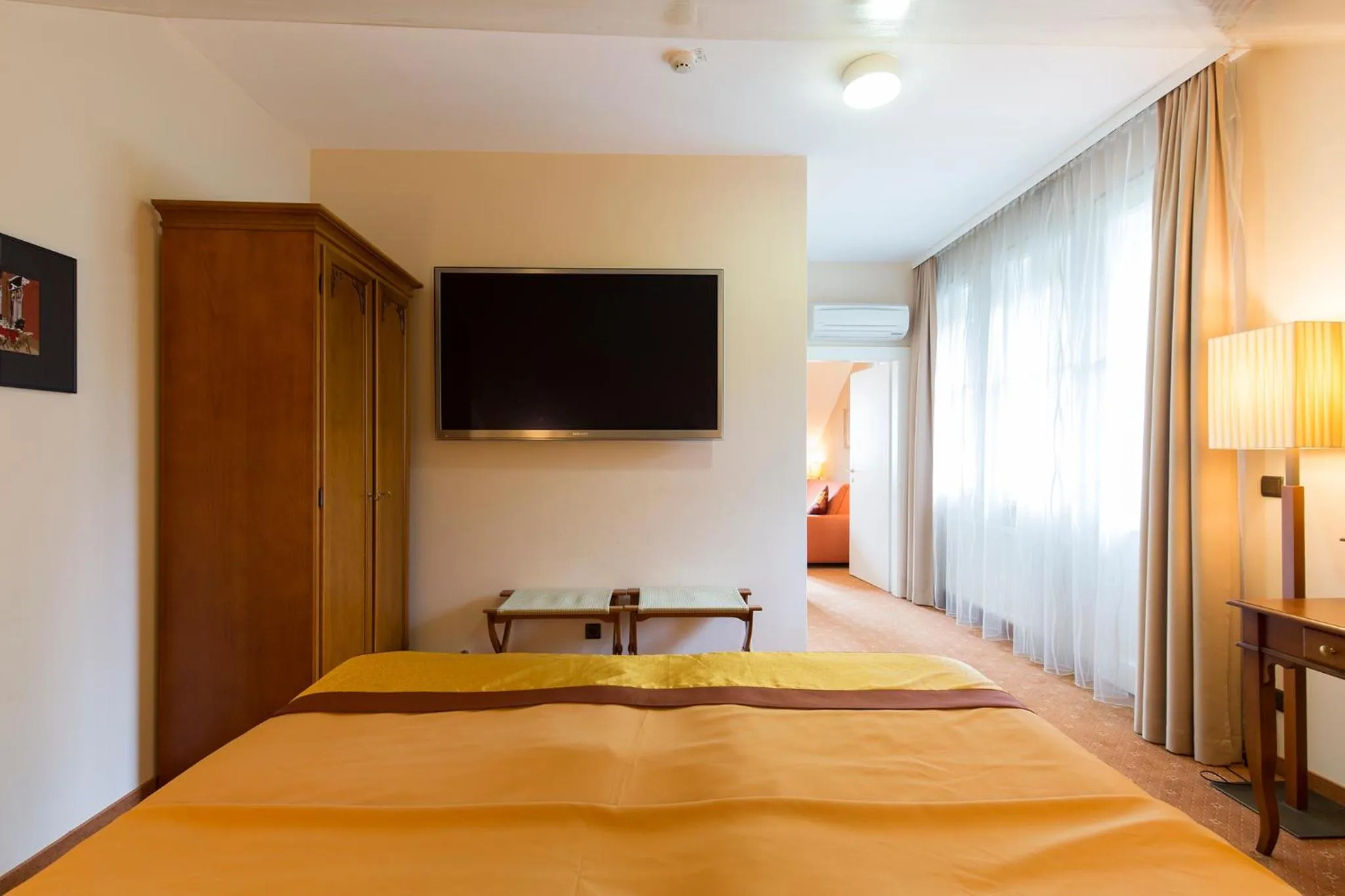 Bed in Hotel Sacher Baden