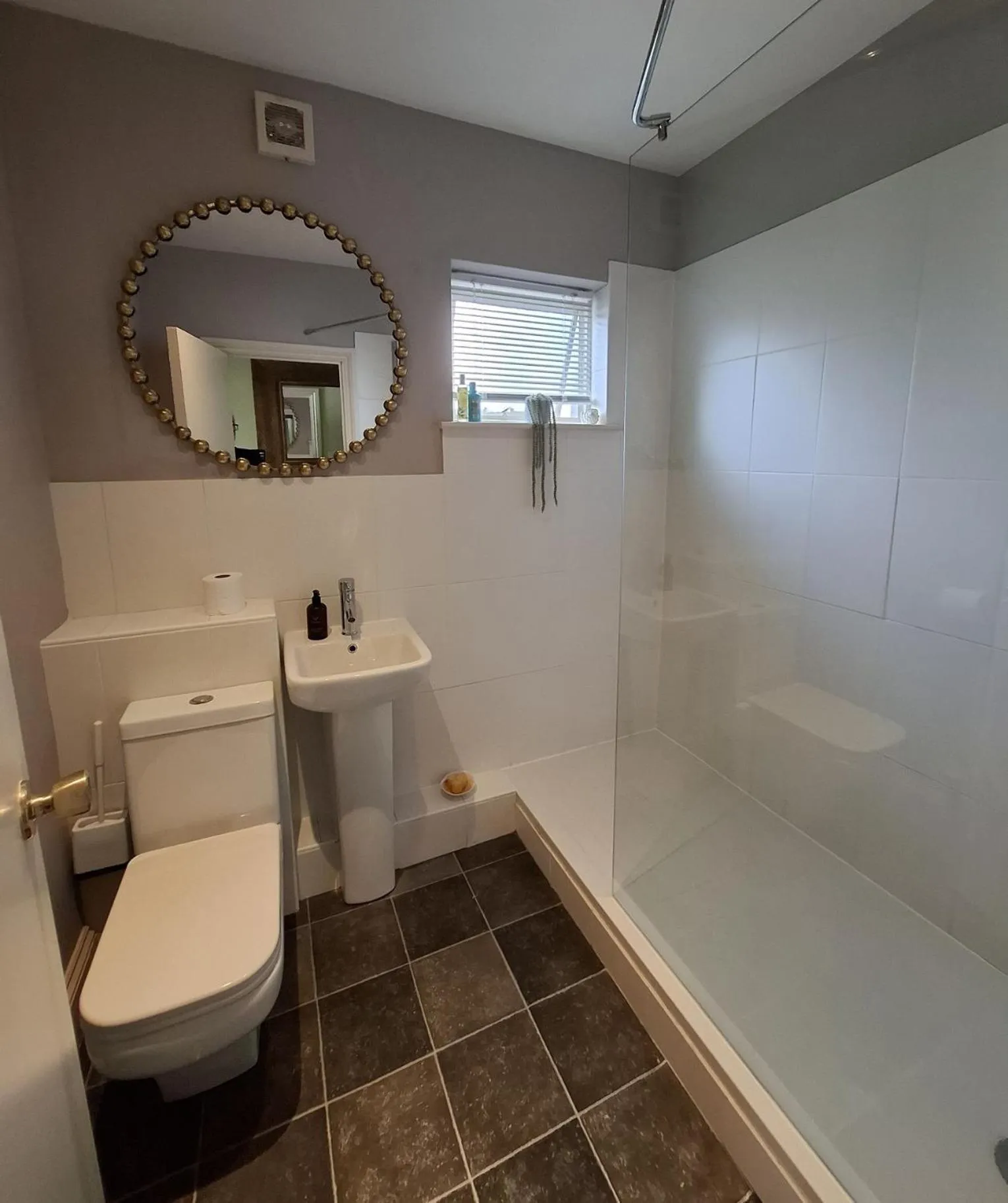 Palm Grove Apartments