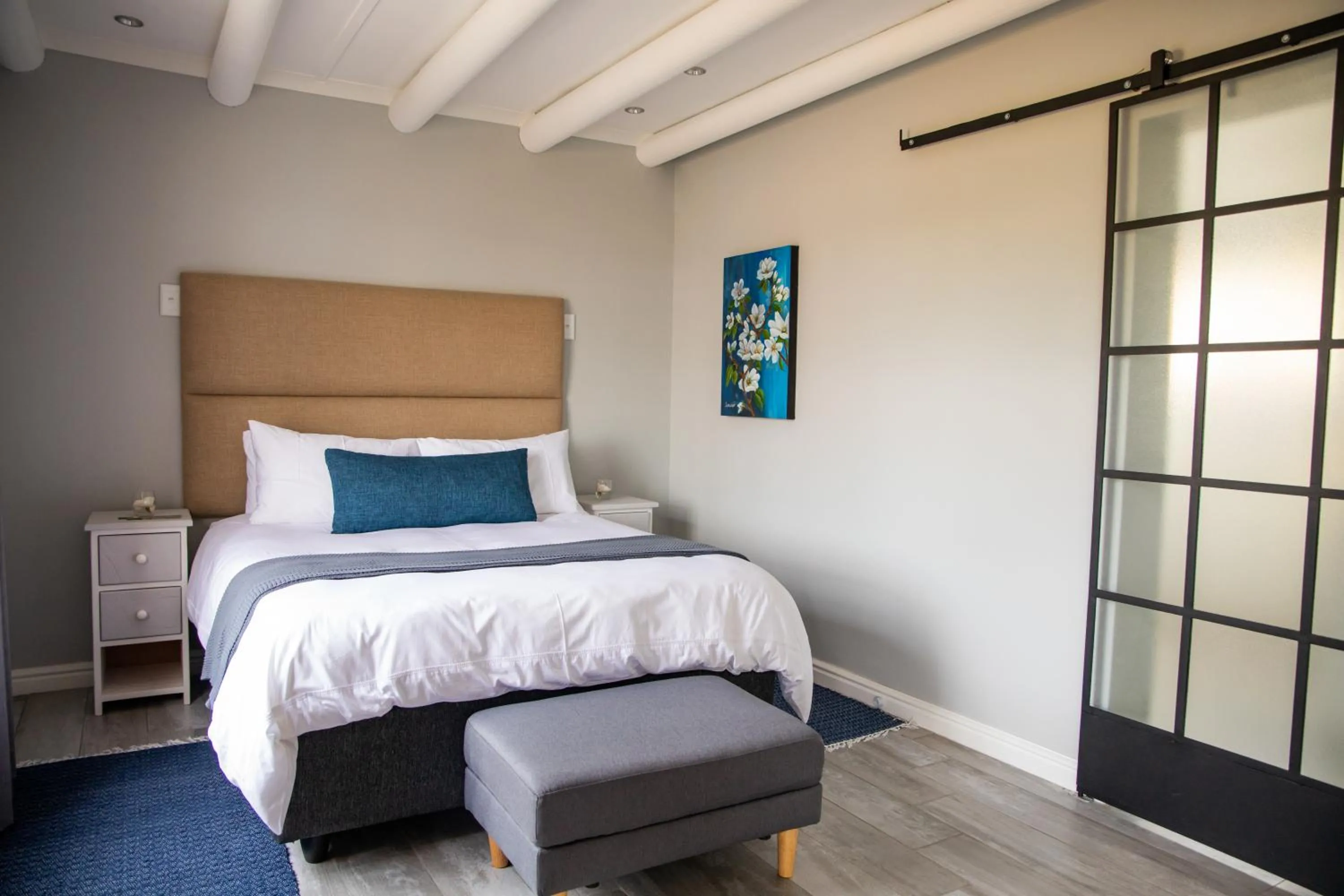 Studio - single occupancy - Split Level in Beausoleil