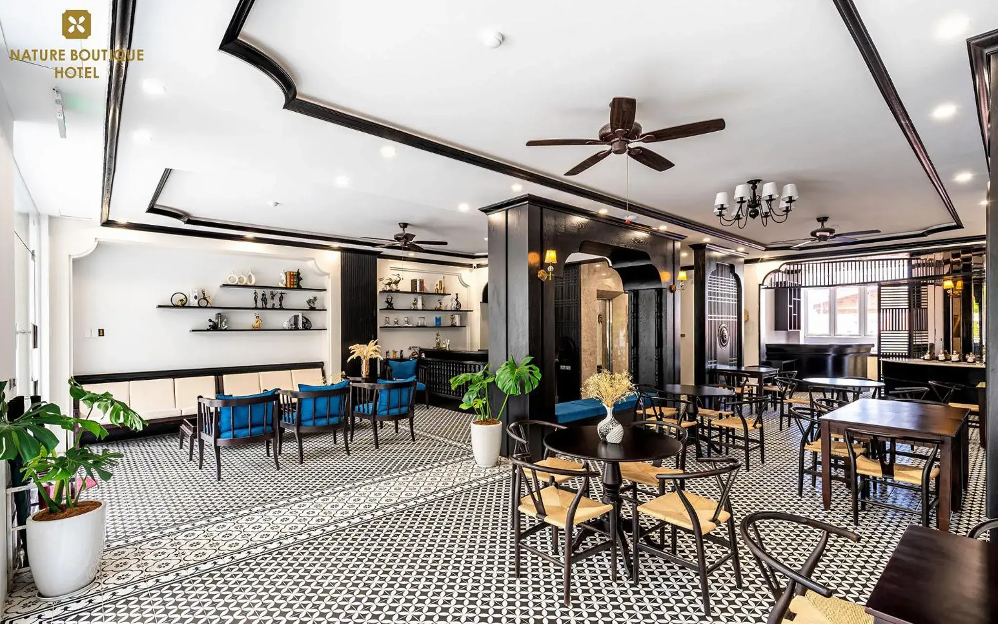 Restaurant/places to eat in Nature Boutique Hotel - Nguyen Thi Nghia Restaurant/places to eat in Nature Boutique Hotel - Nguyen Thi Nghia