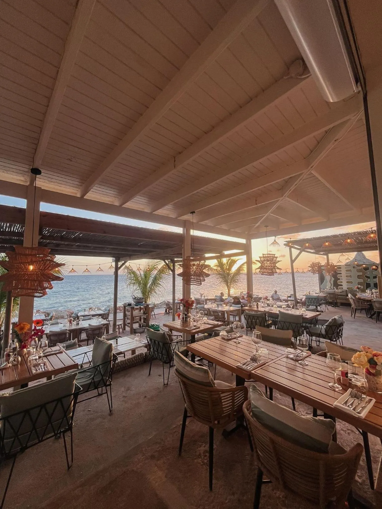 Restaurant/places to eat in BijBlauw