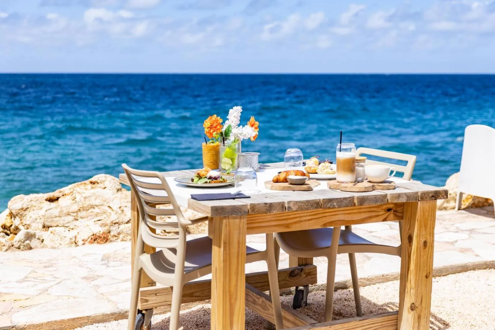 Restaurant/places to eat in BijBlauw