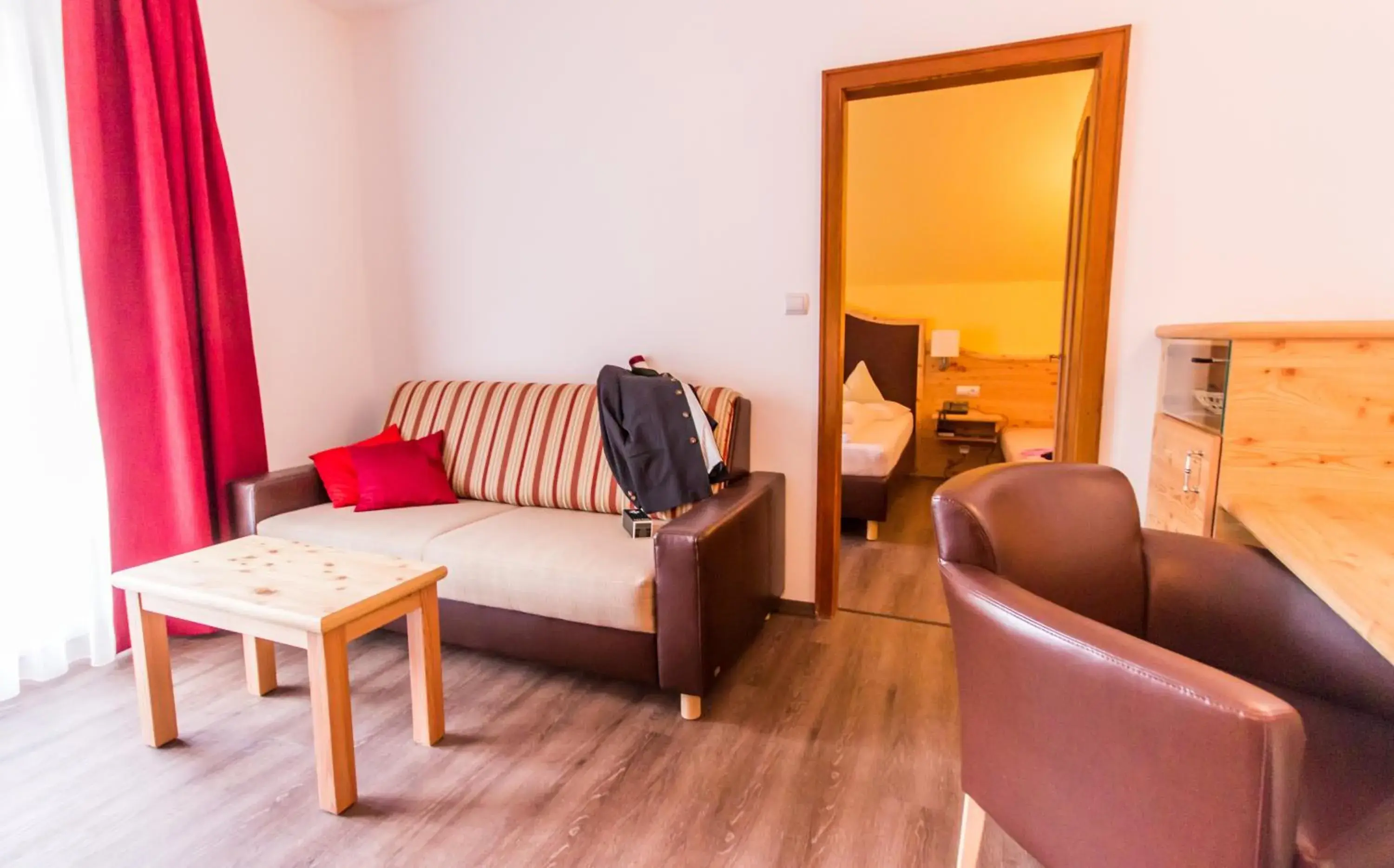 Family Room with Balcony in Hotel Trattlerhof Family Room with Balcony in Hotel Trattlerhof