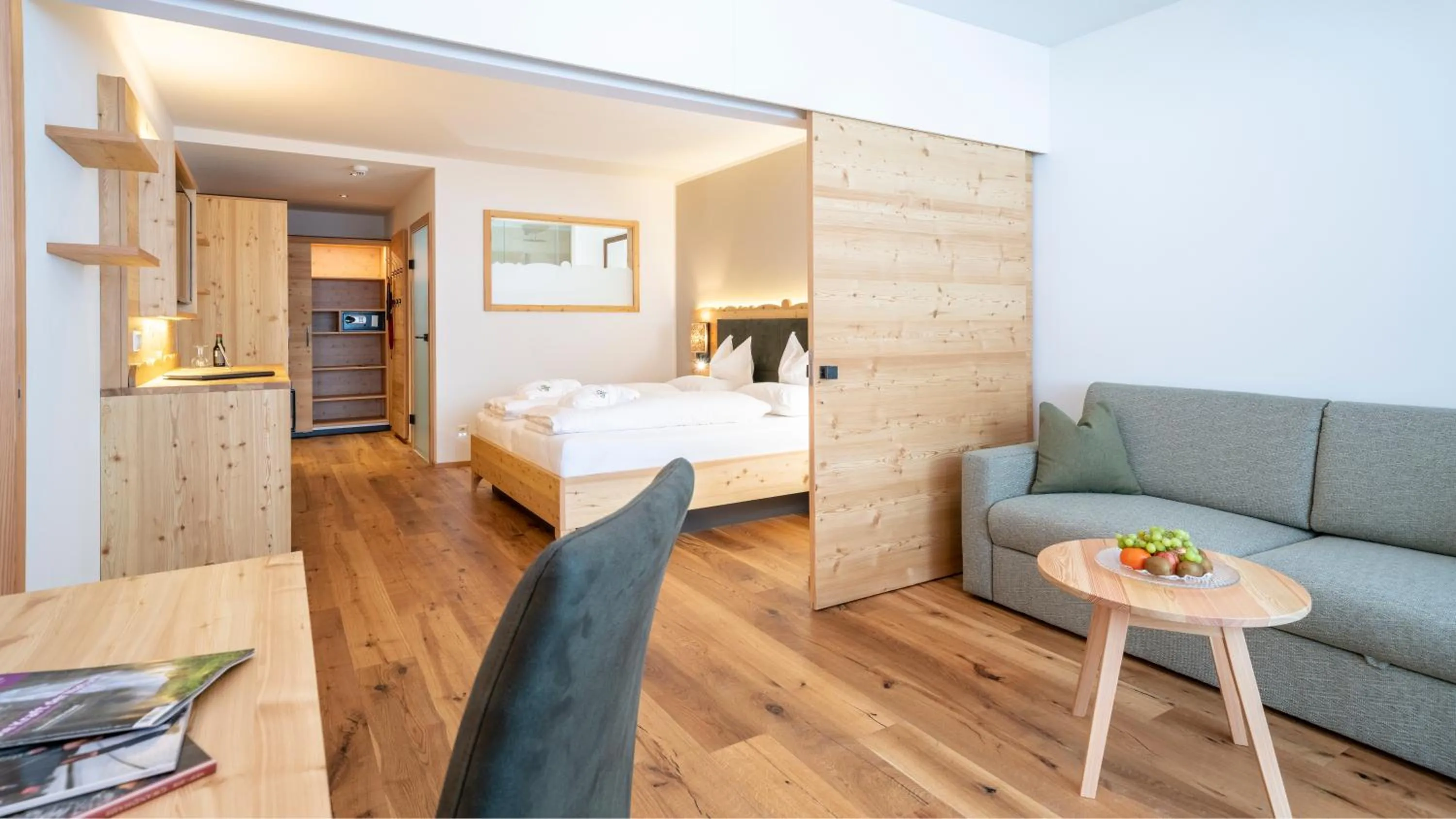 Photo of the whole room, Bed in Hotel Trattlerhof