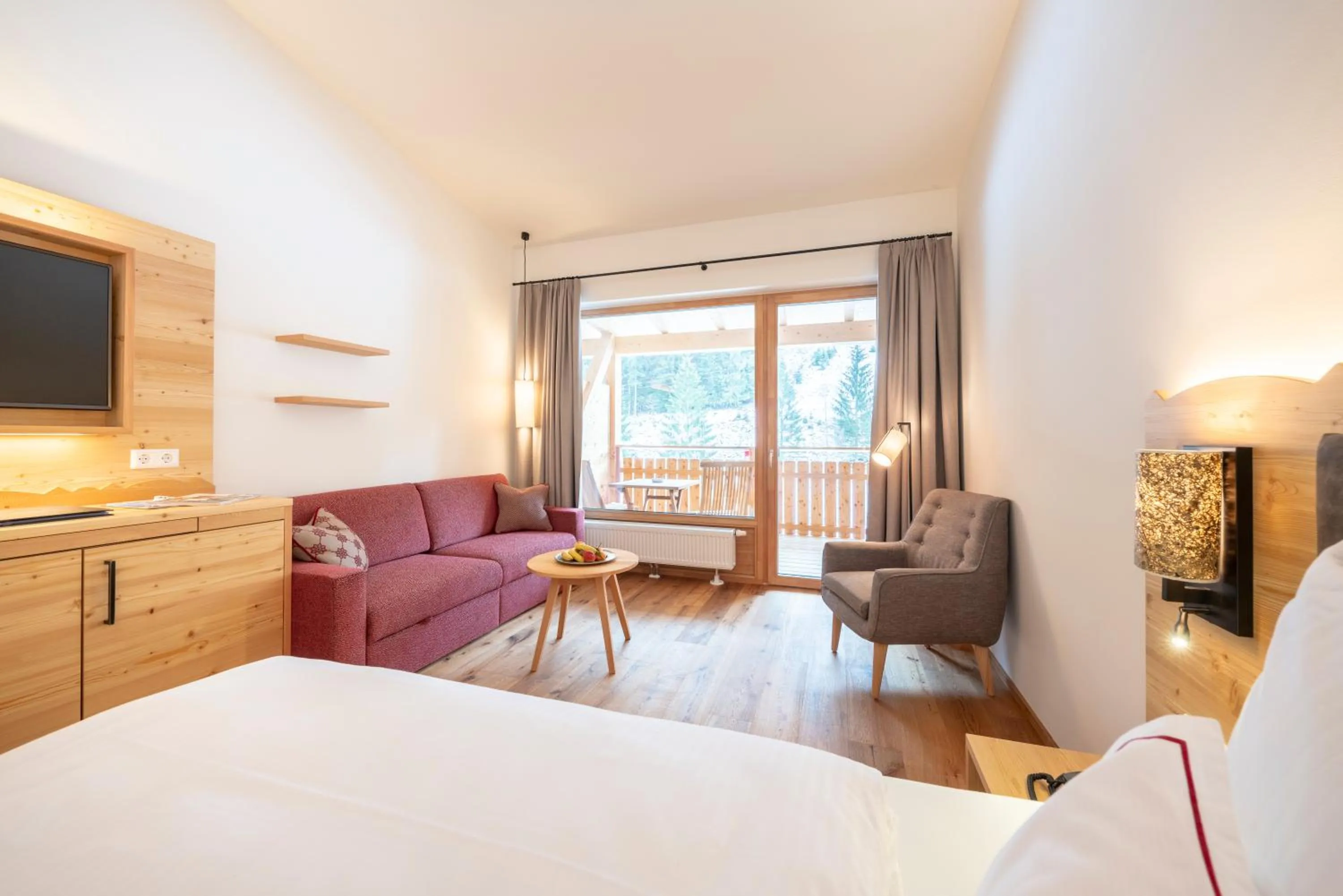 Photo of the whole room, Bed in Hotel Trattlerhof