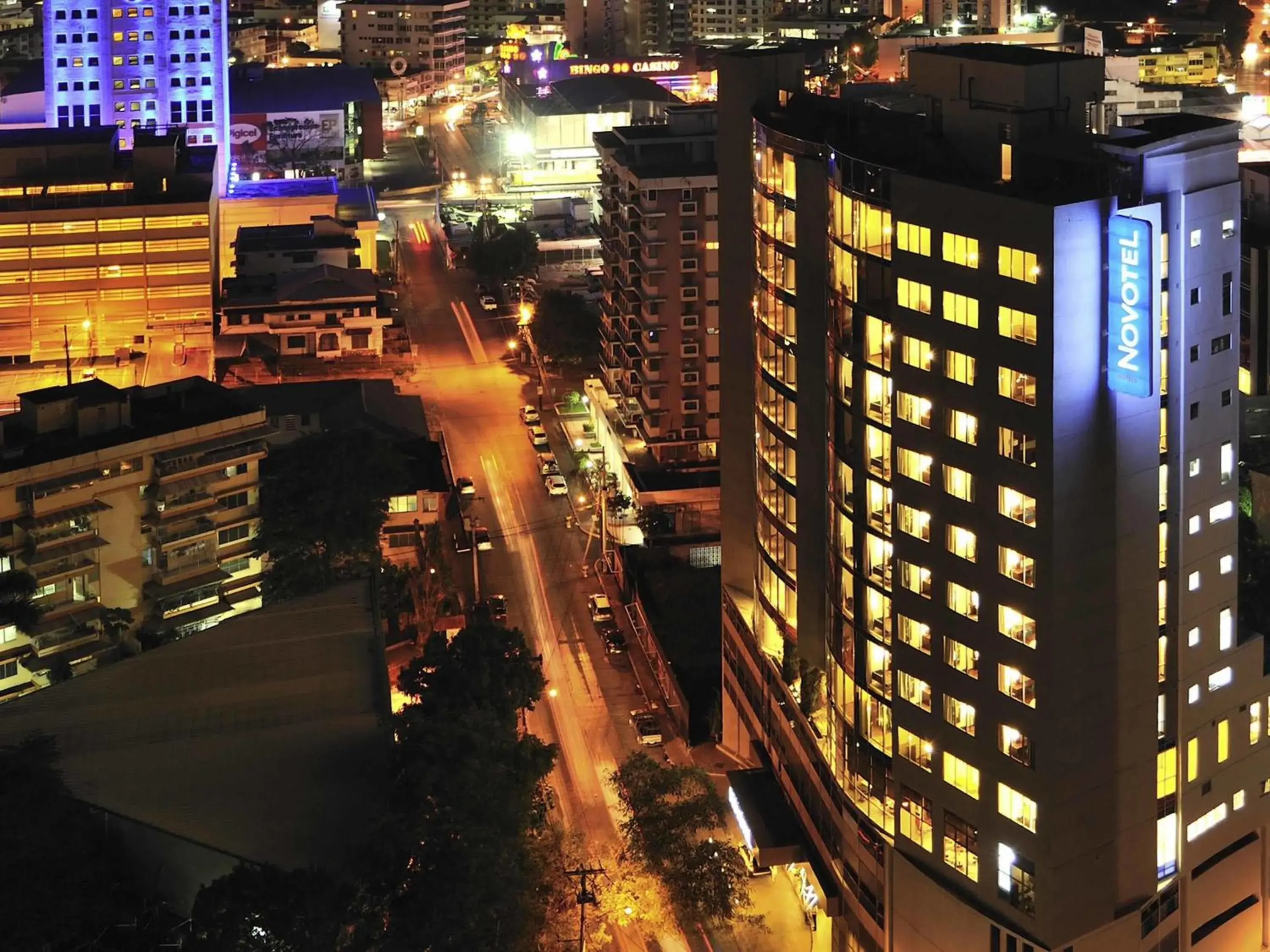 Property building in Novotel Panama City Property building in Novotel Panama City