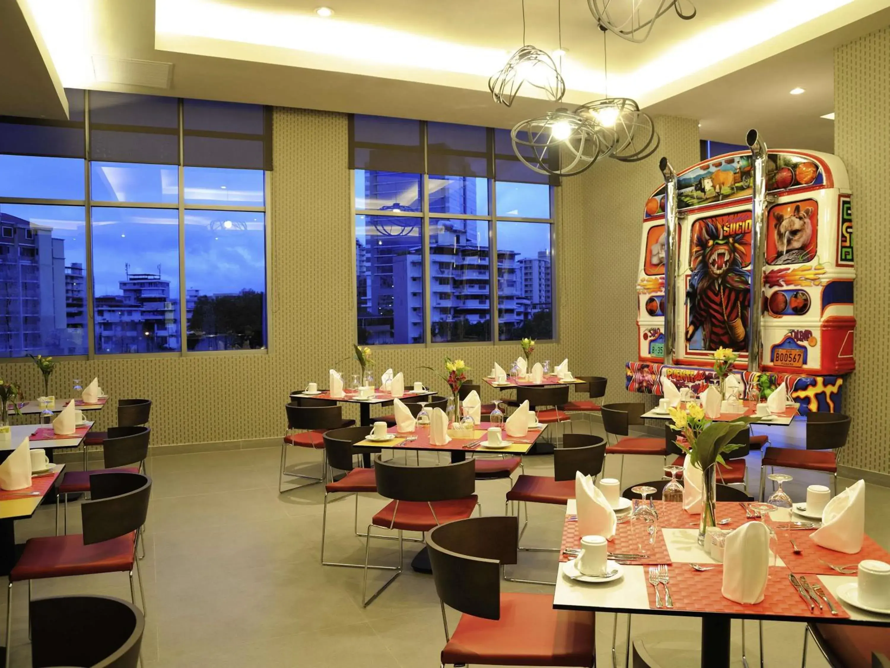 Restaurant/places to eat in Novotel Panama City Restaurant/places to eat in Novotel Panama City