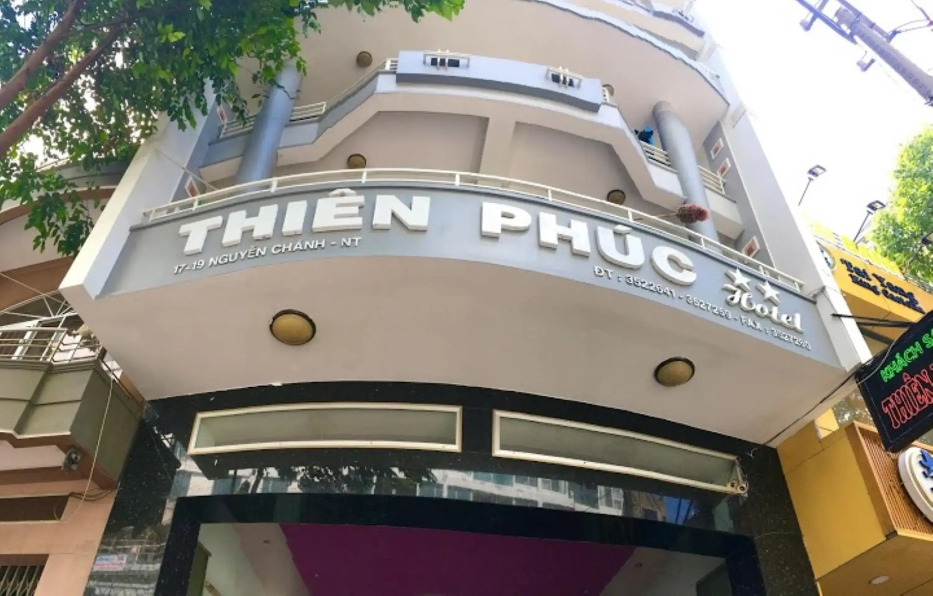 Property building in Thien Phuc Hotel Property building in Thien Phuc Hotel