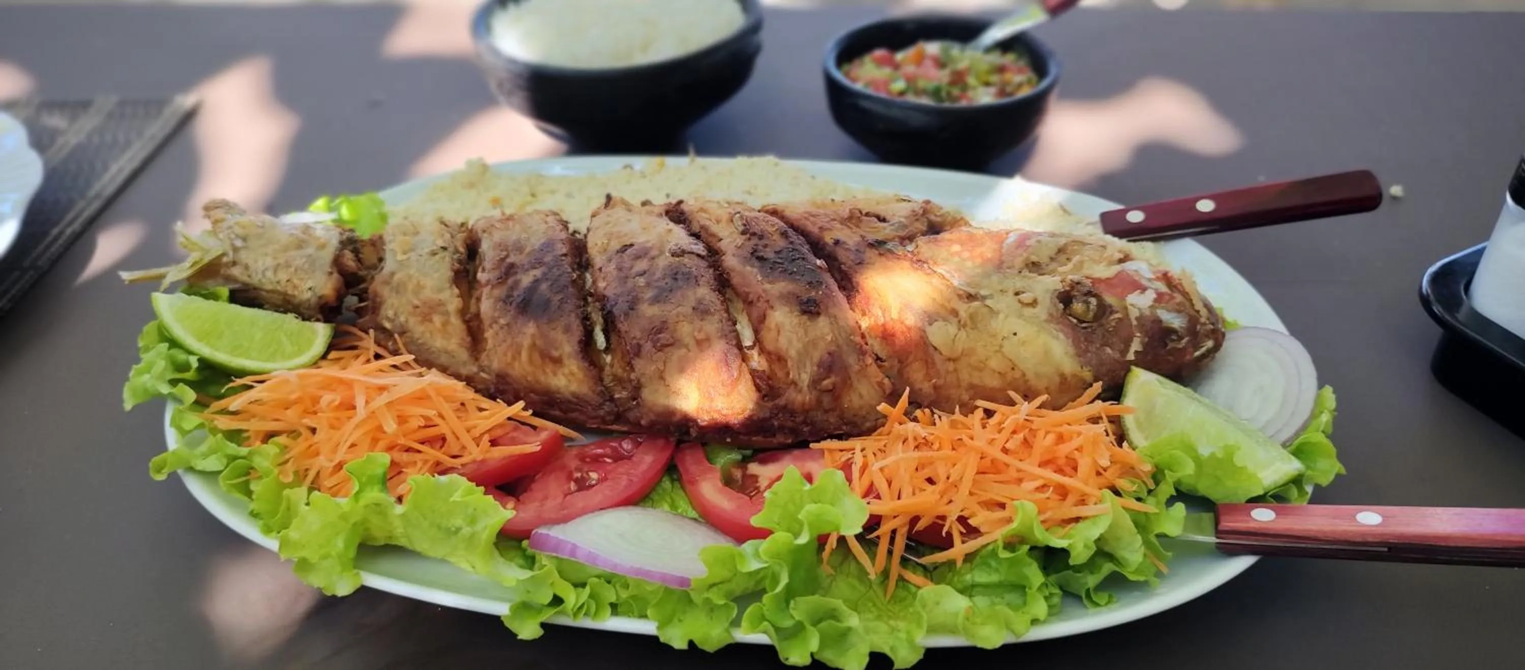 Restaurant/places to eat in Pousada Vila Araticum