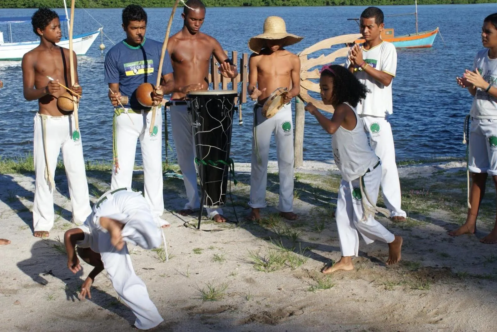 People in Pousada Vila Araticum