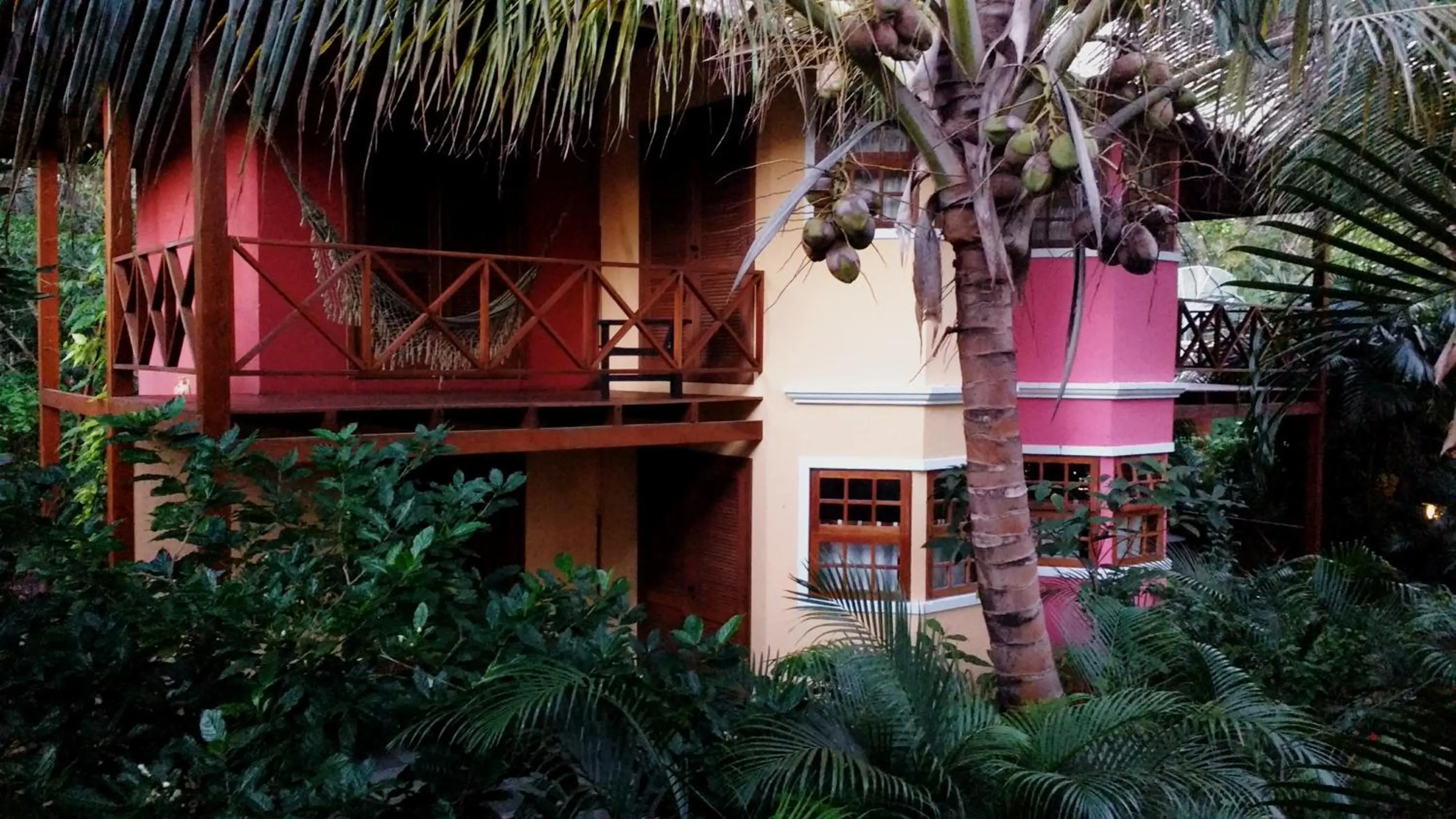 Facade/entrance in Pousada Vila Araticum