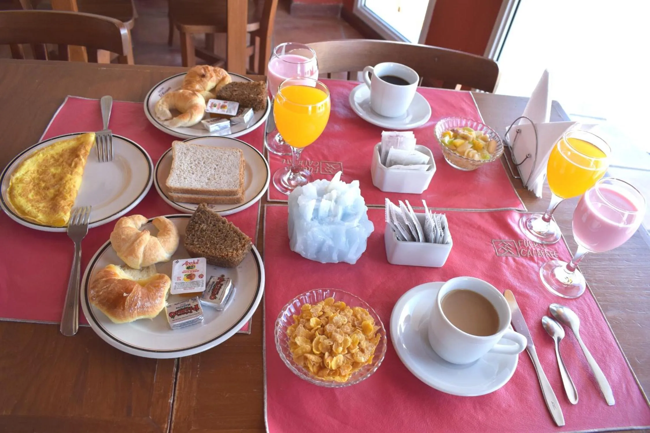 Food and drinks in Fuerte Calafate Hotel Panorámico