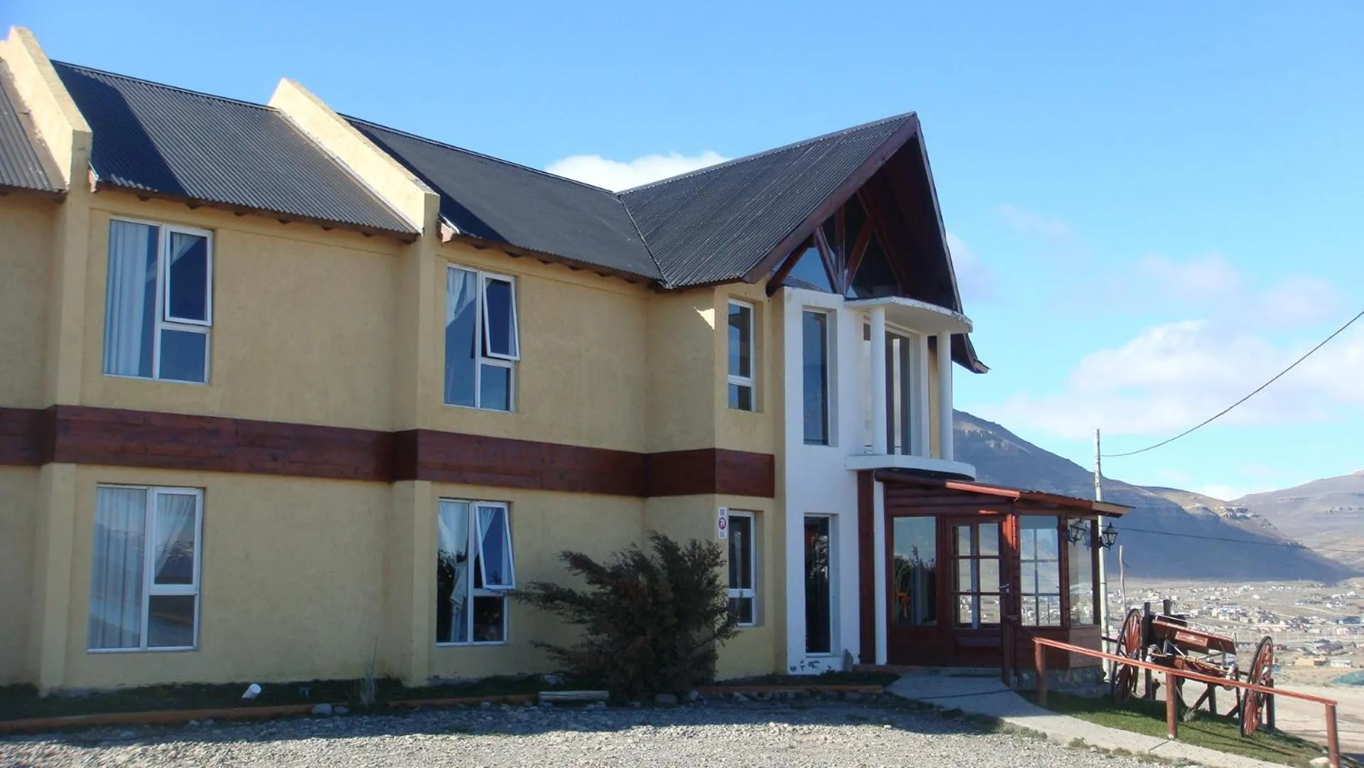 Facade/entrance in Fuerte Calafate Hotel Panorámico