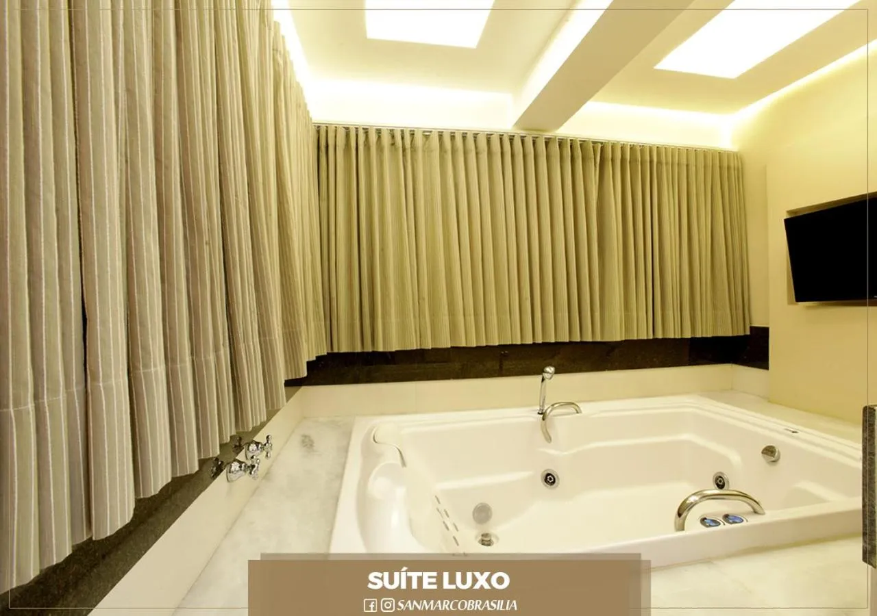 Hot Tub in San Marco Hotel Brasília
