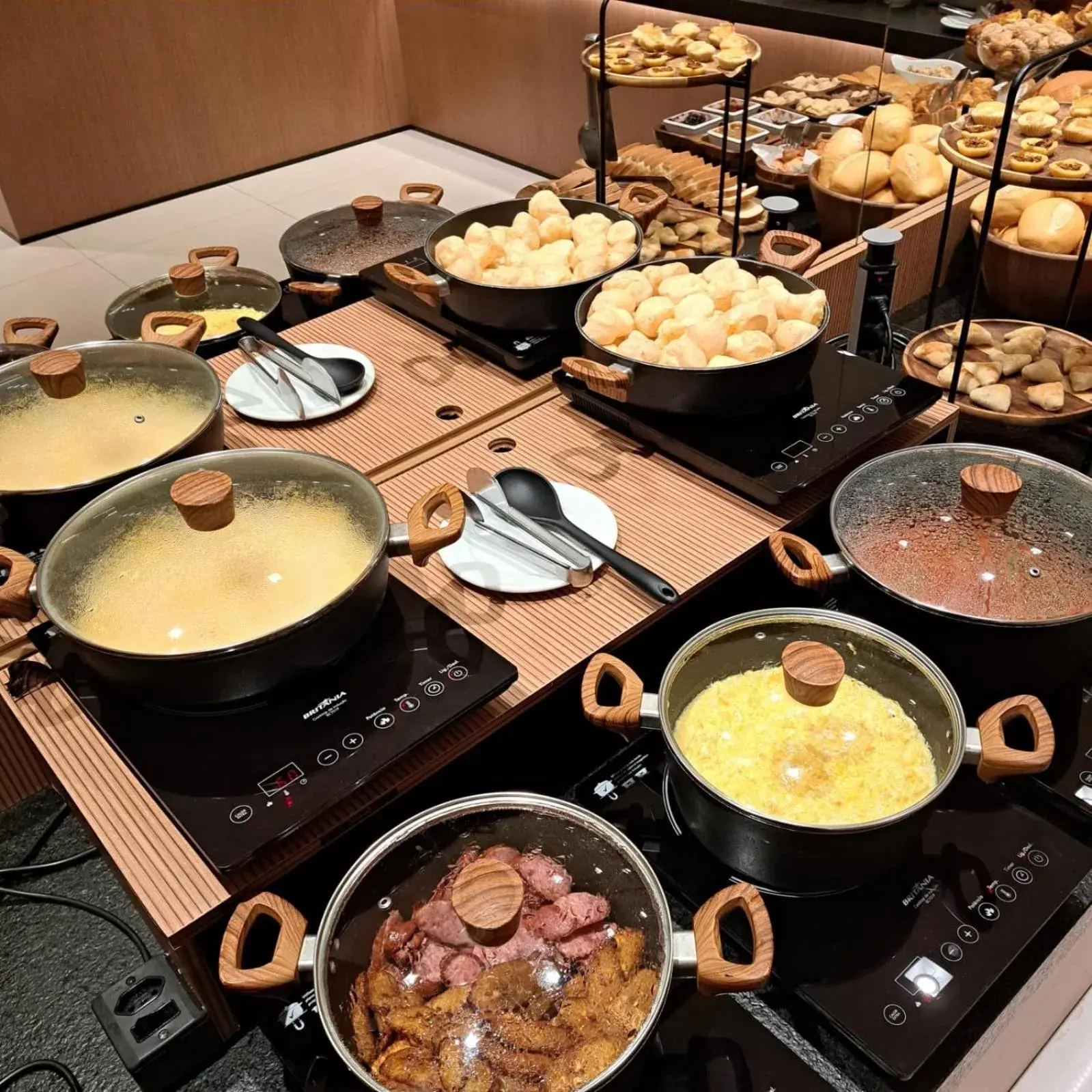 Restaurant/places to eat in L´acordes Hotel Restaurant/places to eat in L´acordes Hotel