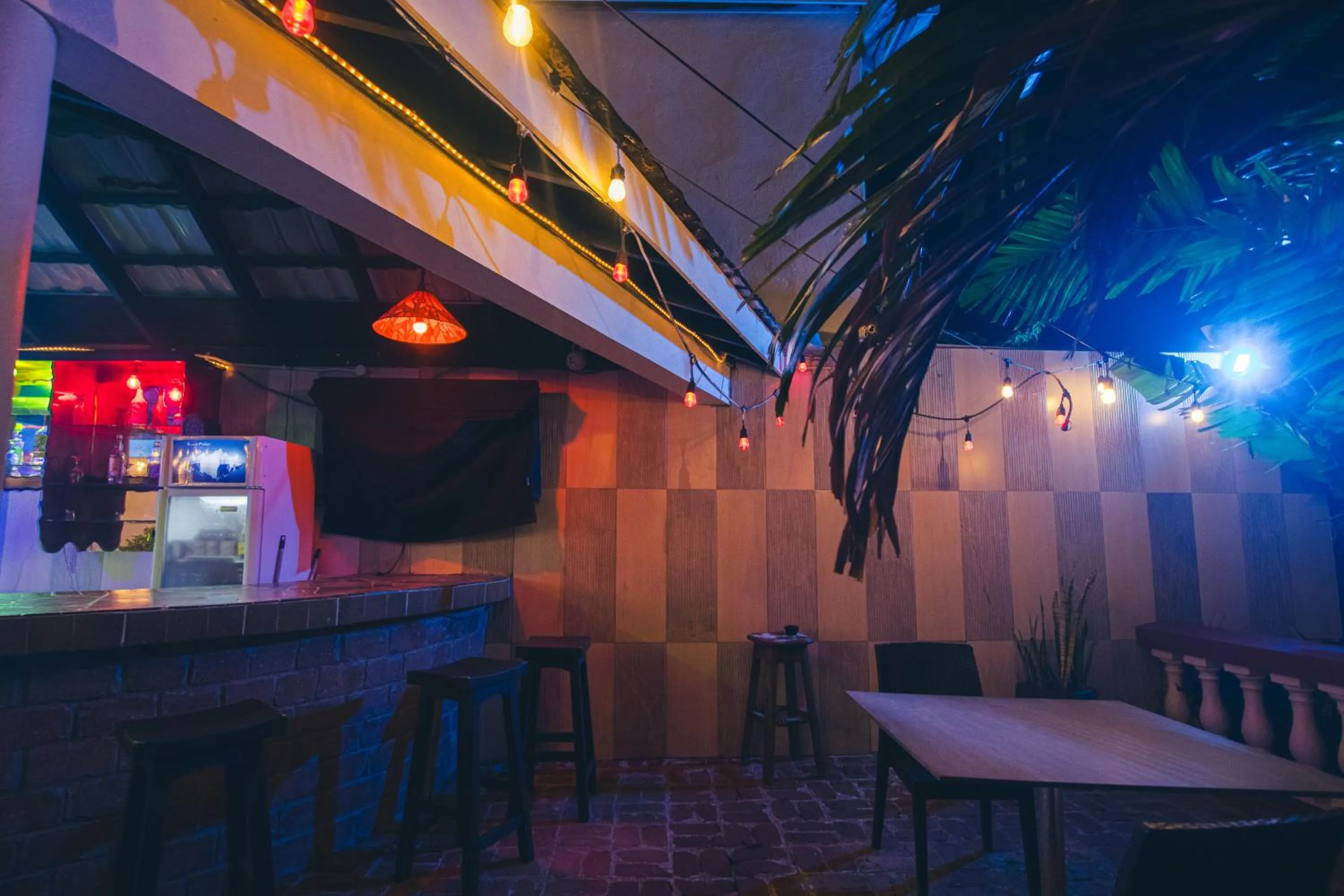 Restaurant/places to eat in Match Resort