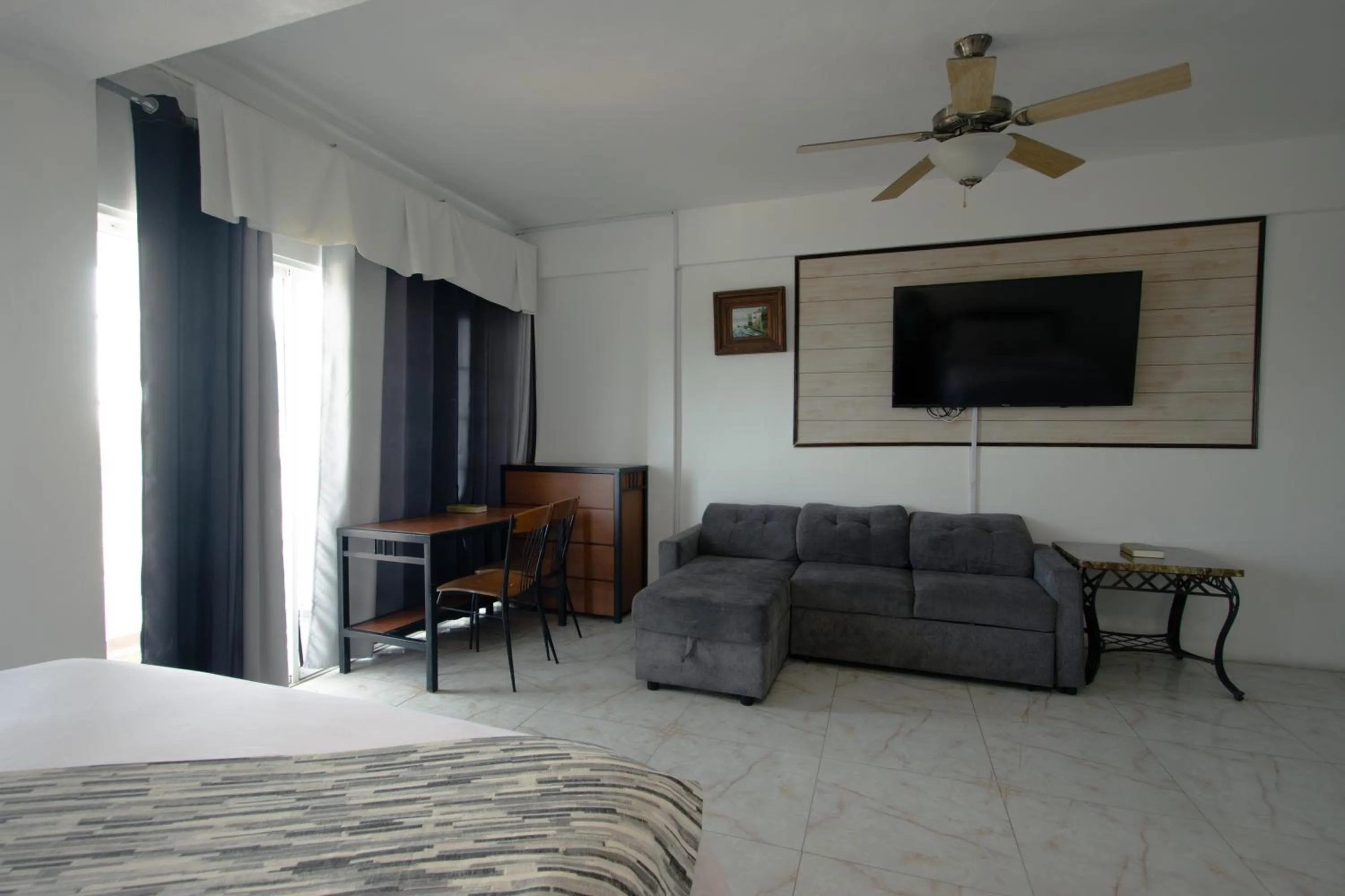 Photo of the whole room in Match Resort