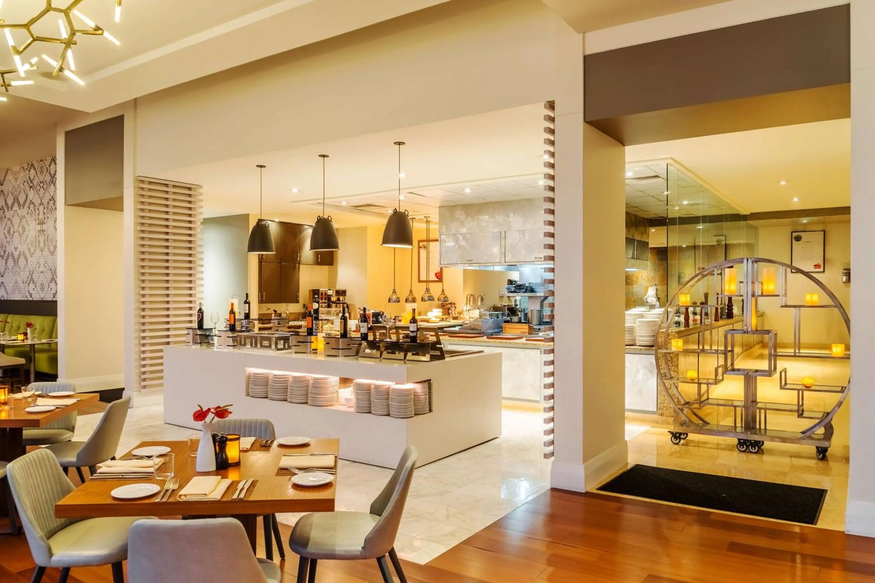 Restaurant/places to eat in Hyatt Regency Trinidad