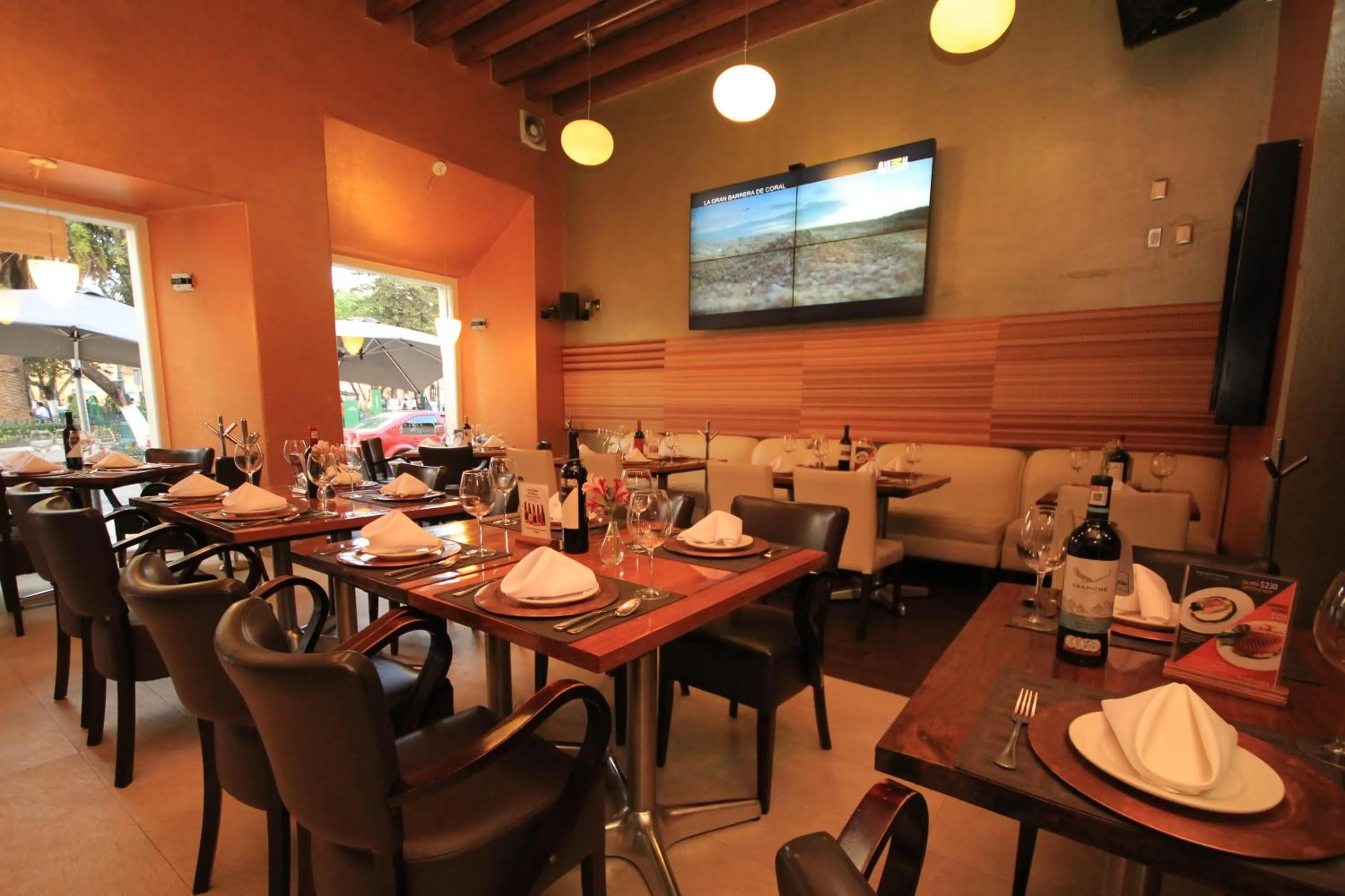 Restaurant/places to eat in Hotel Ciudad Real Centro Historico