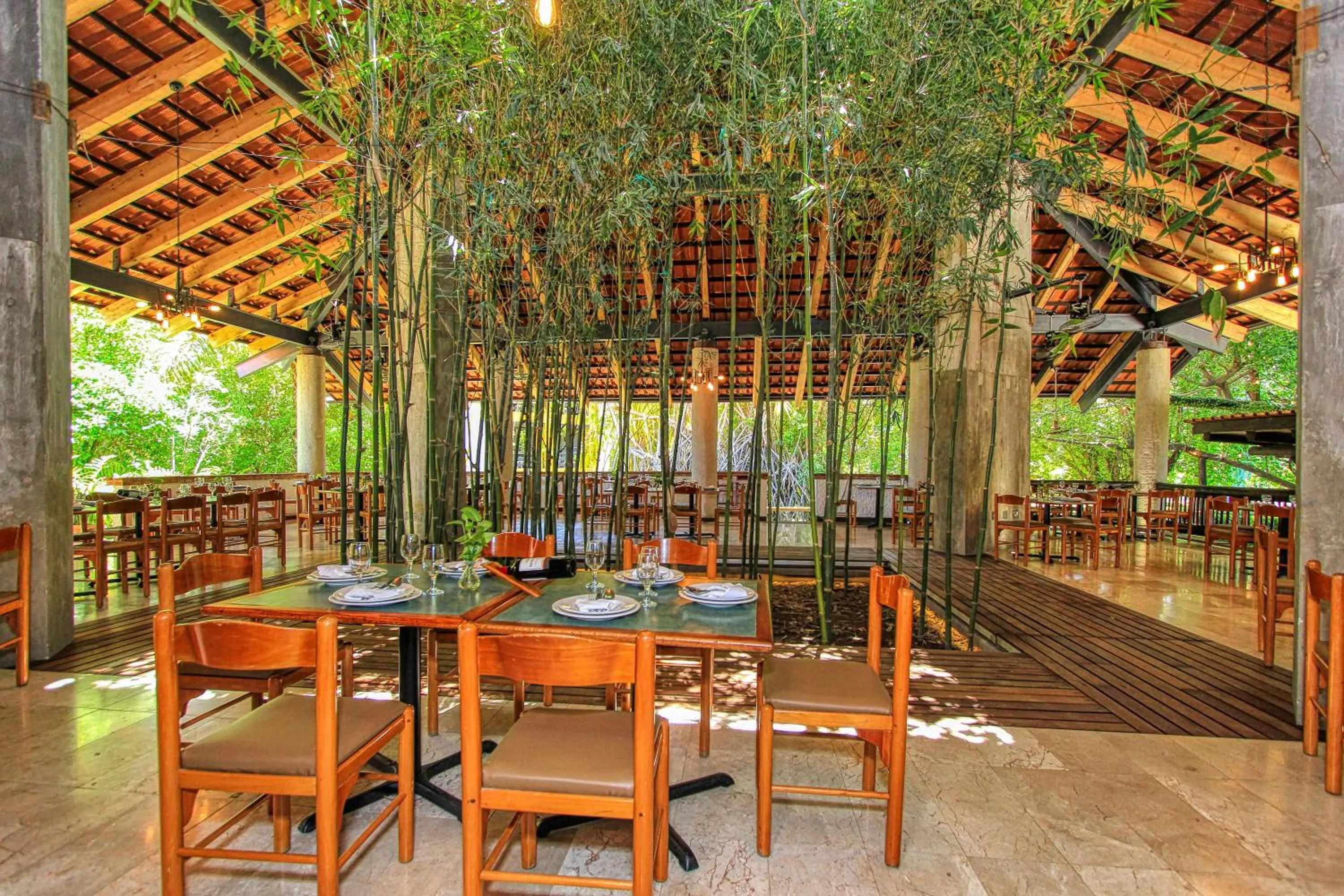 Restaurant/places to eat in Hotel Ciudad Real Palenque