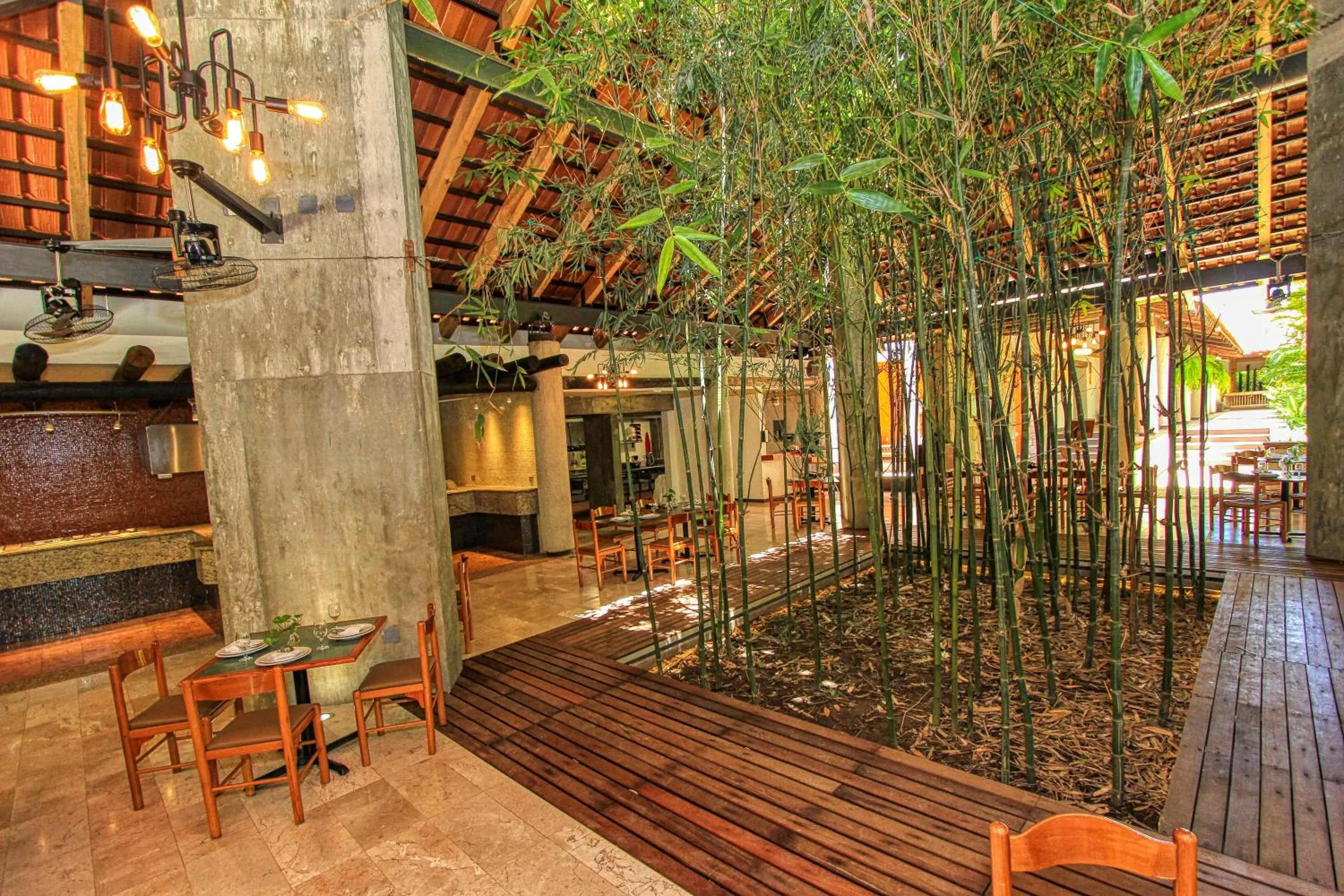 Restaurant/places to eat in Hotel Ciudad Real Palenque