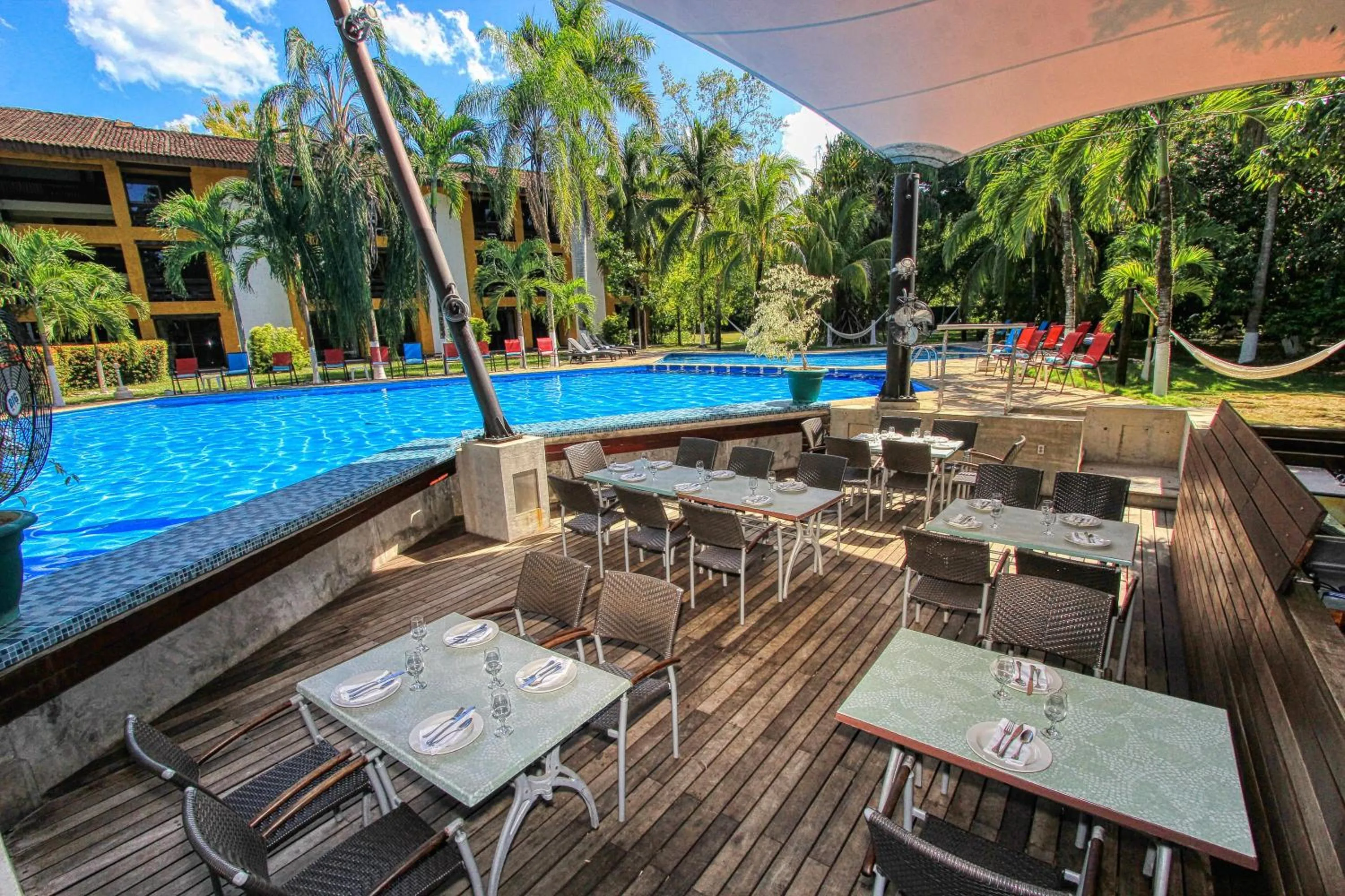 Lounge or bar in Hotel Ciudad Real Palenque