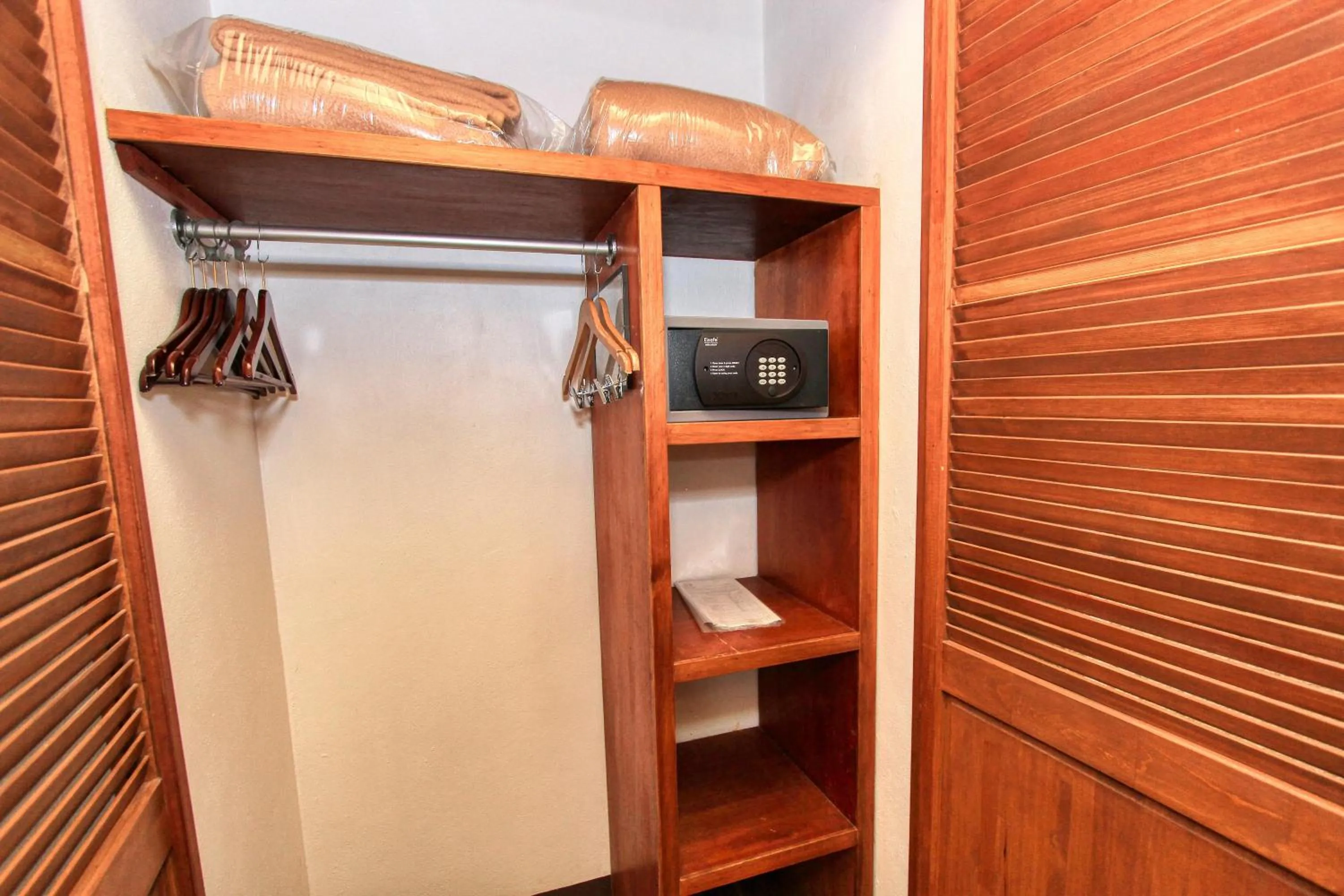 Bathroom in Hotel Ciudad Real Palenque